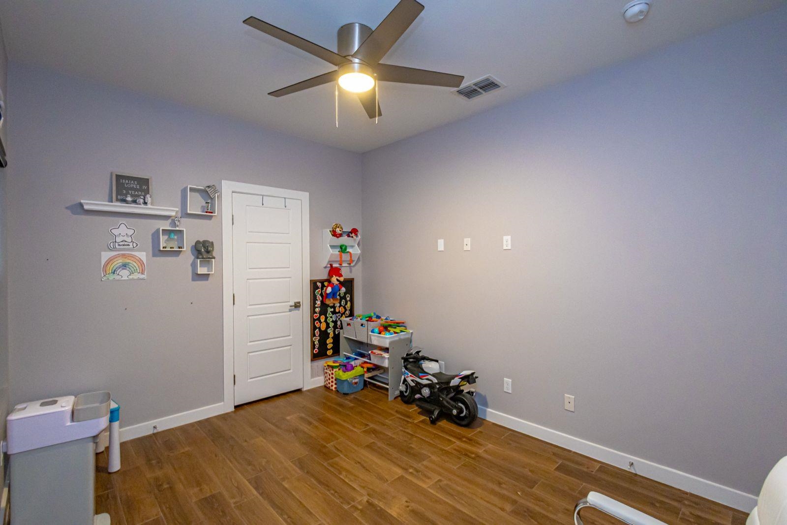 511 Prado Dr Property Photo 30