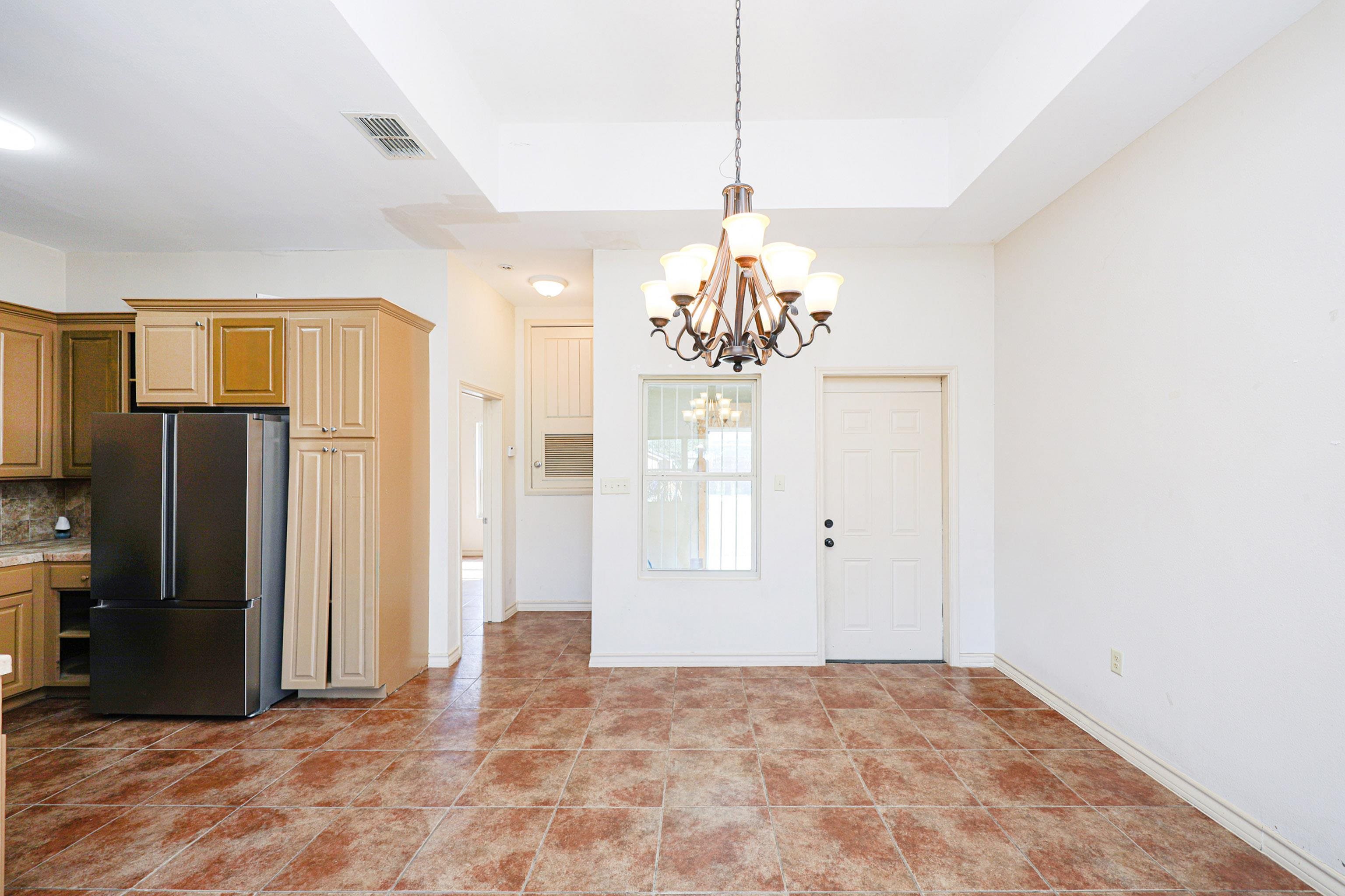 4221 Katiana Dr. Property Photo 8