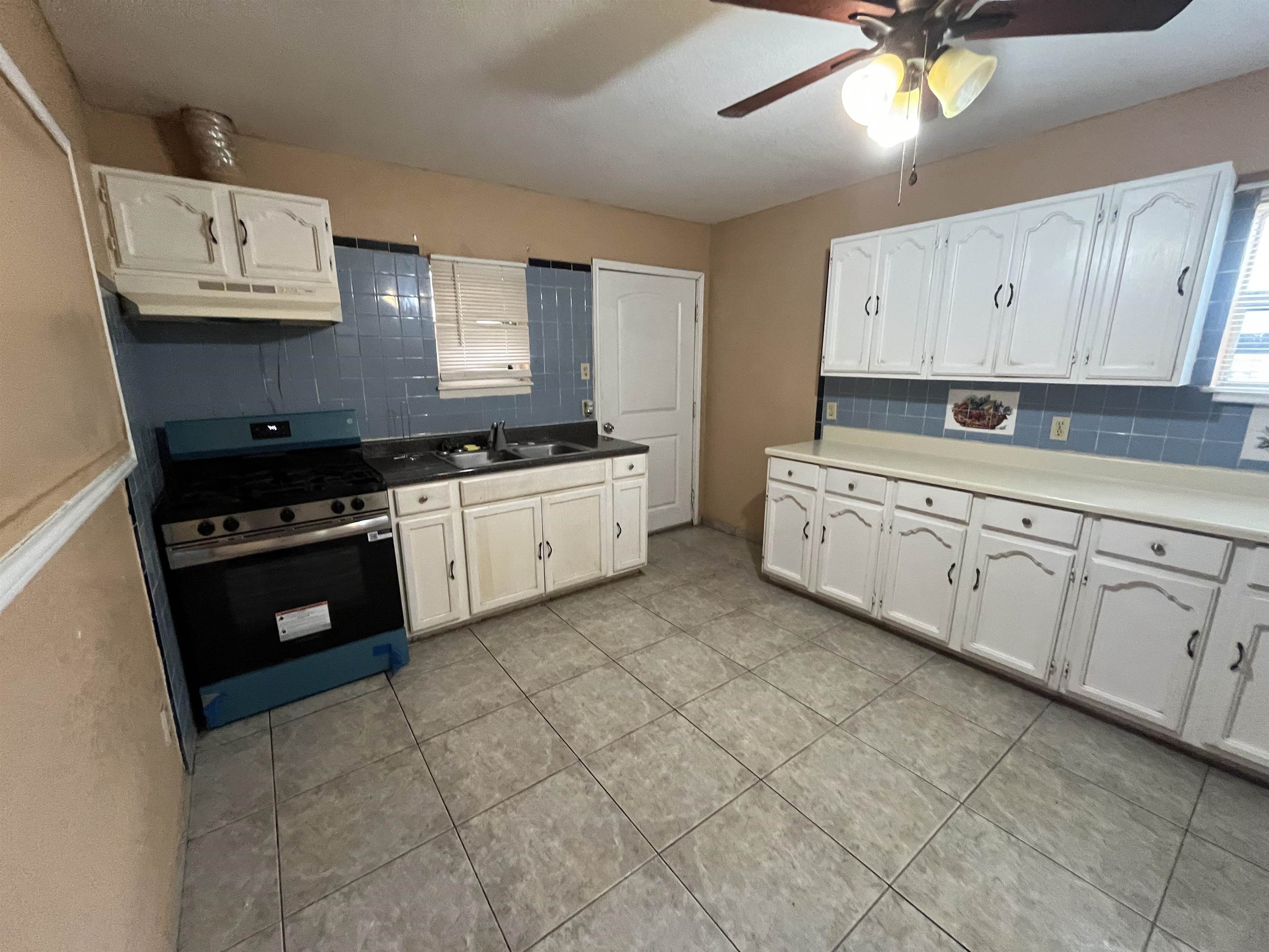 207 Stone Ave Property Photo 13