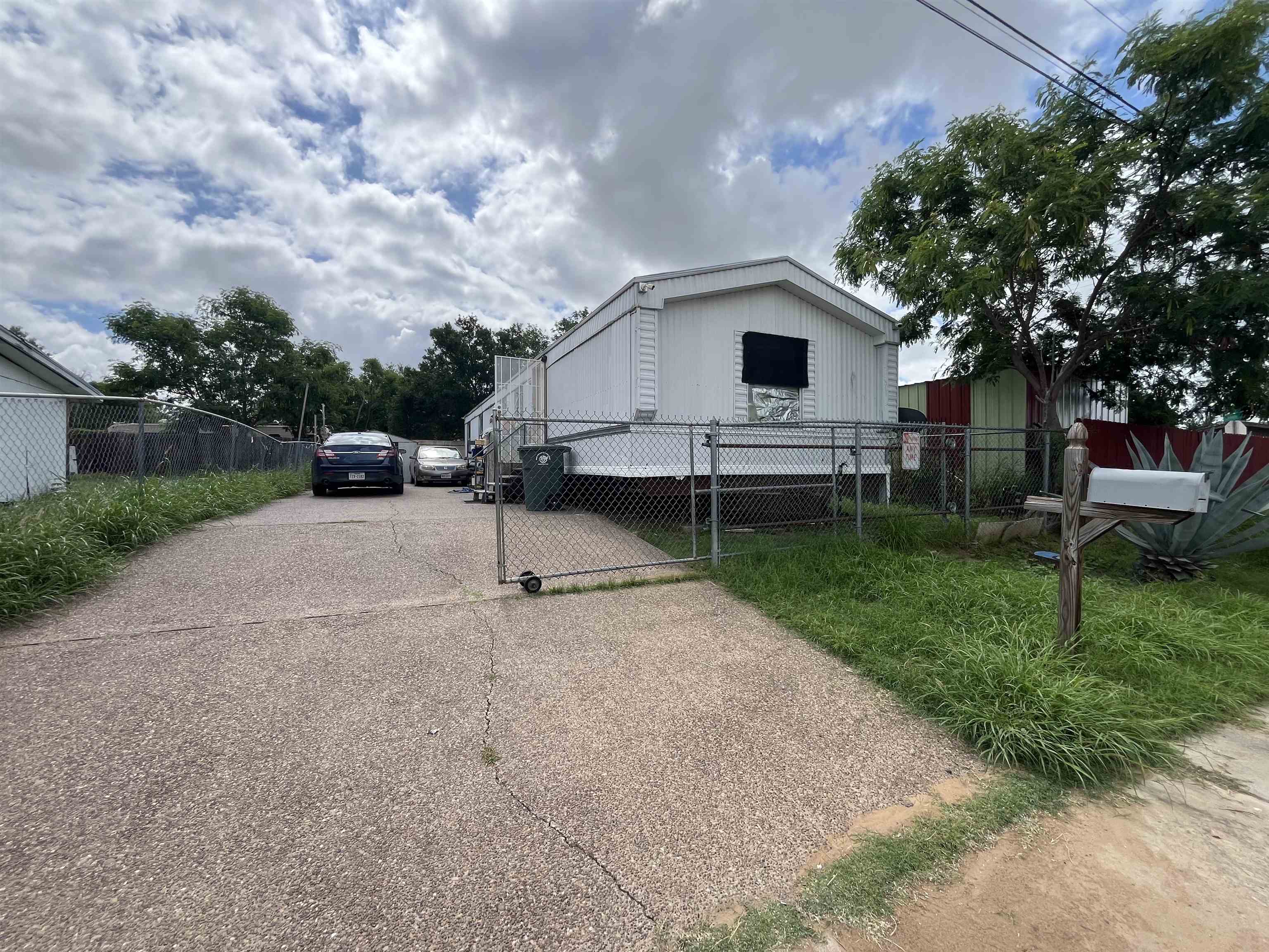 207 Stone Ave Property Photo 21