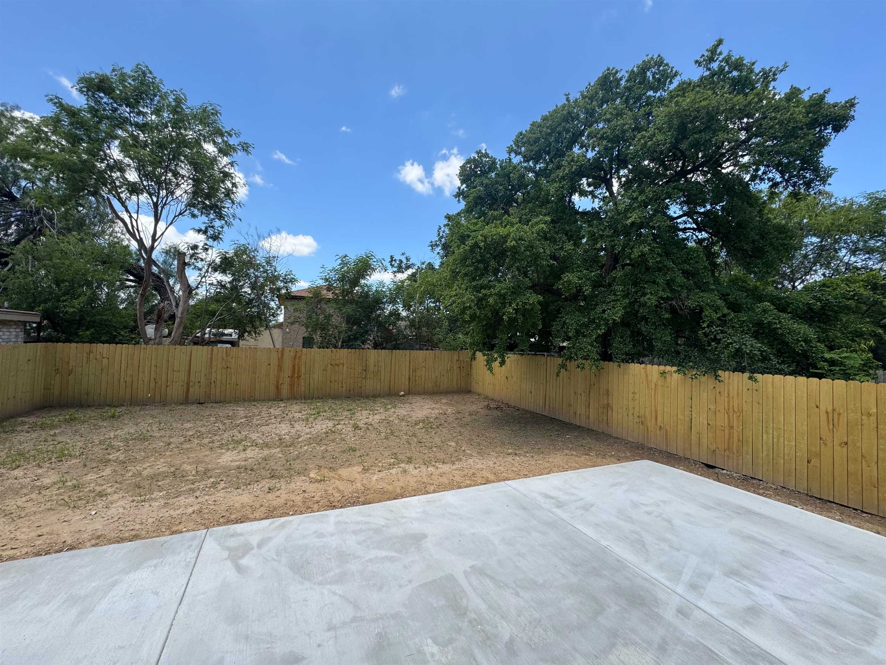3504 San Agustin Ave Property Photo 20
