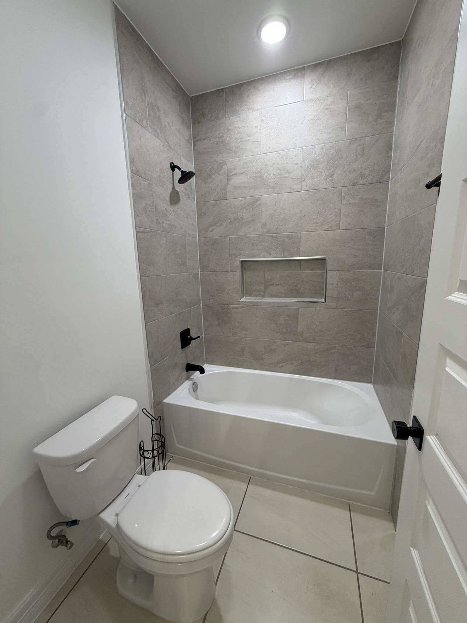 5419 Lone Star Loop Property Photo 14