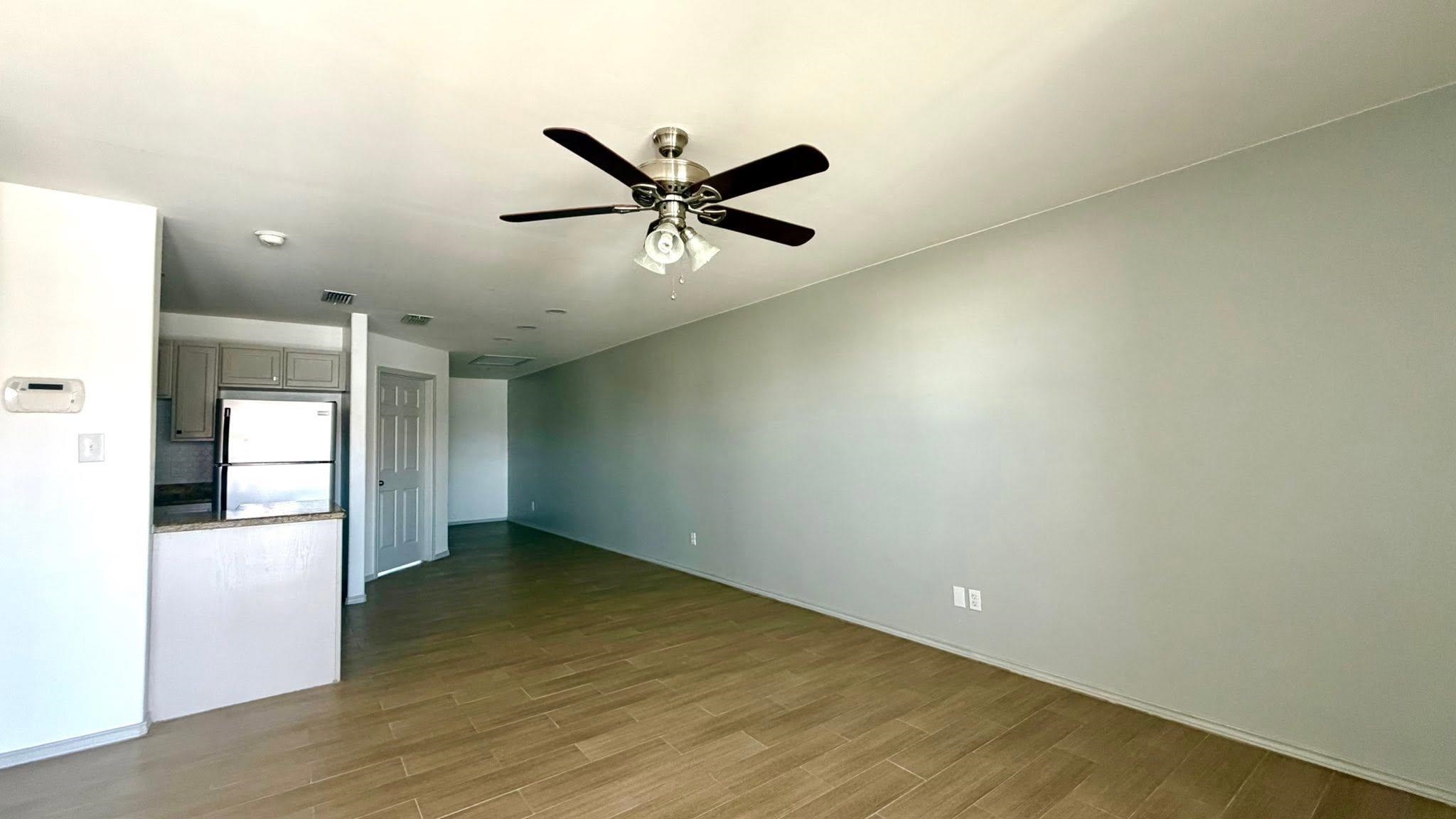 7610 Rocio Dr 205 Property Photo 6