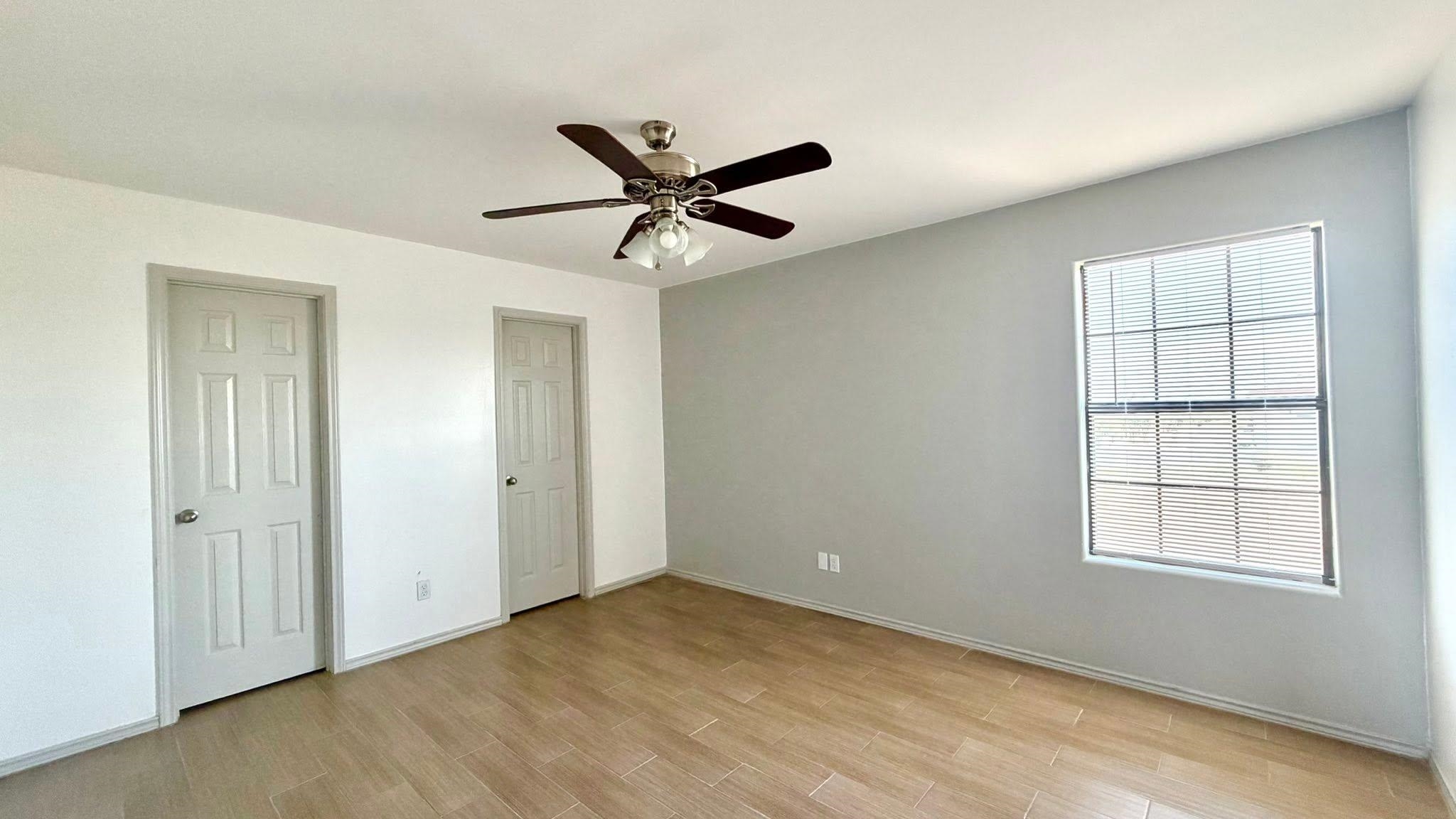 7610 Rocio Dr 205 Property Photo 10