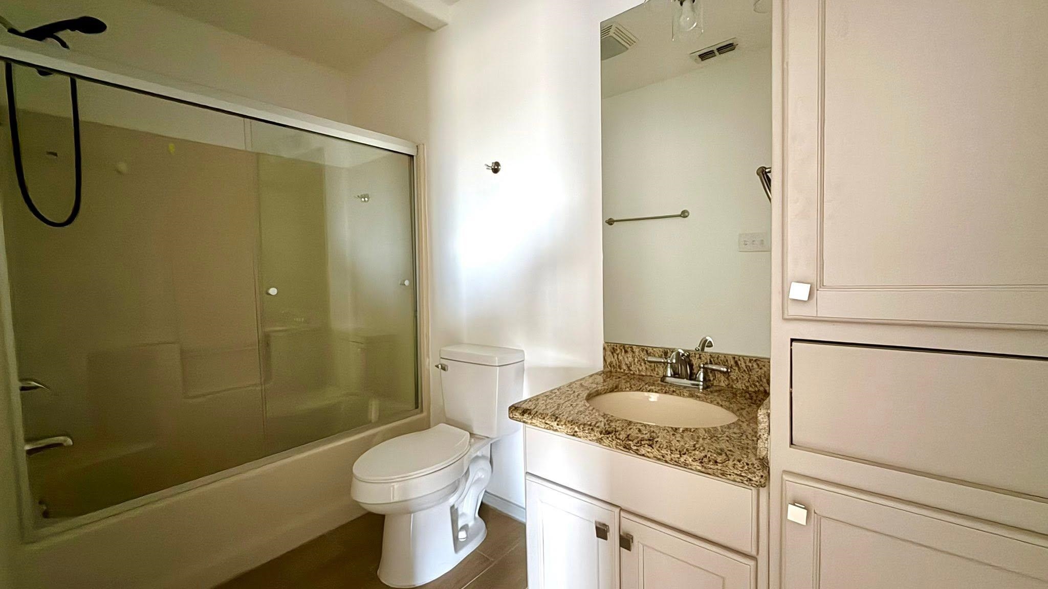 7610 Rocio Dr 205 Property Photo 12