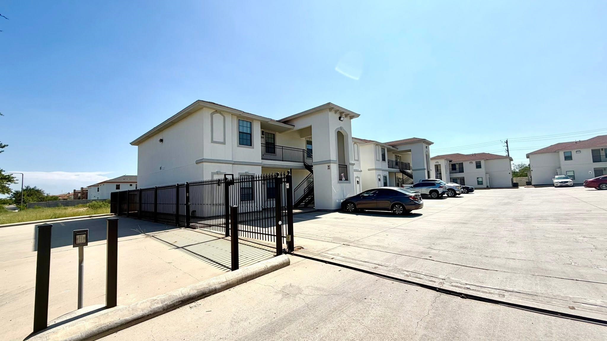 7610 Rocio Dr 205 Property Photo 14