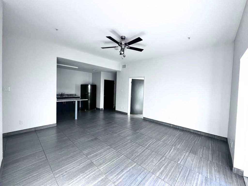 502 Shiloh Dr 102 E Property Photo 8