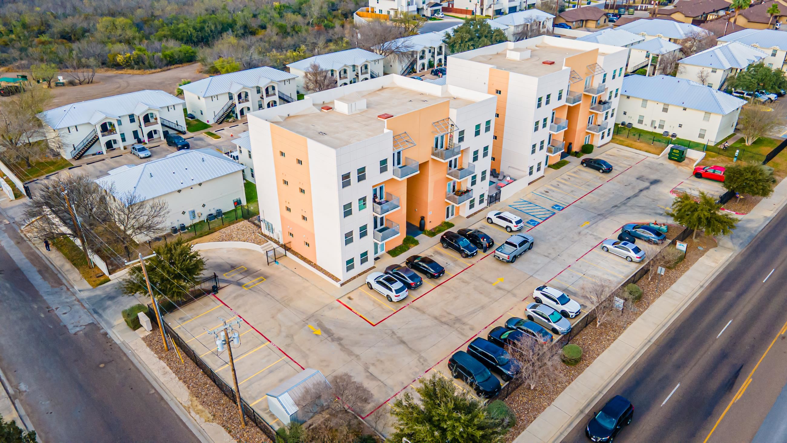 502 Shiloh Dr 102 E Property Photo 23