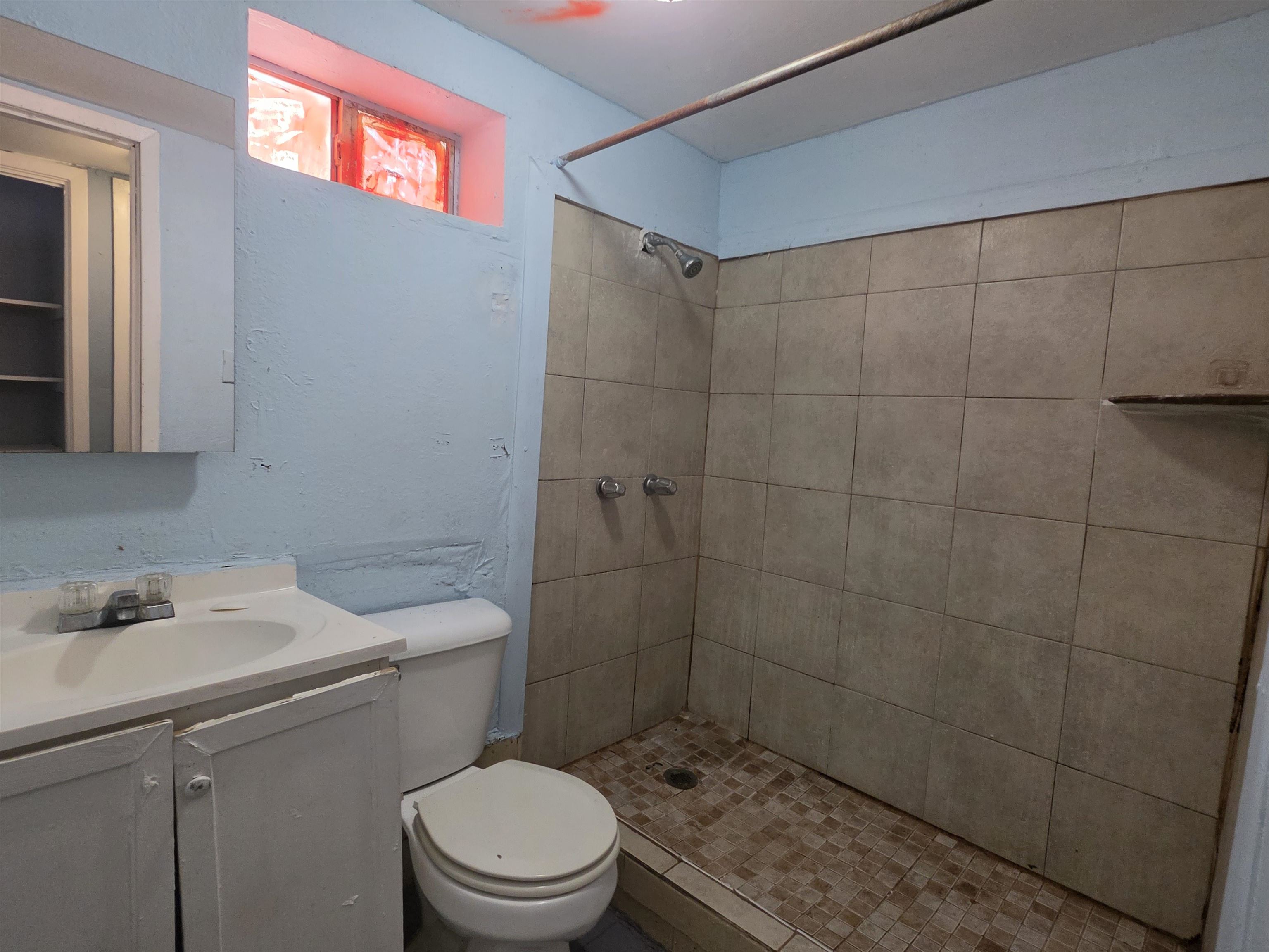 1501 Mercer St Property Photo 10
