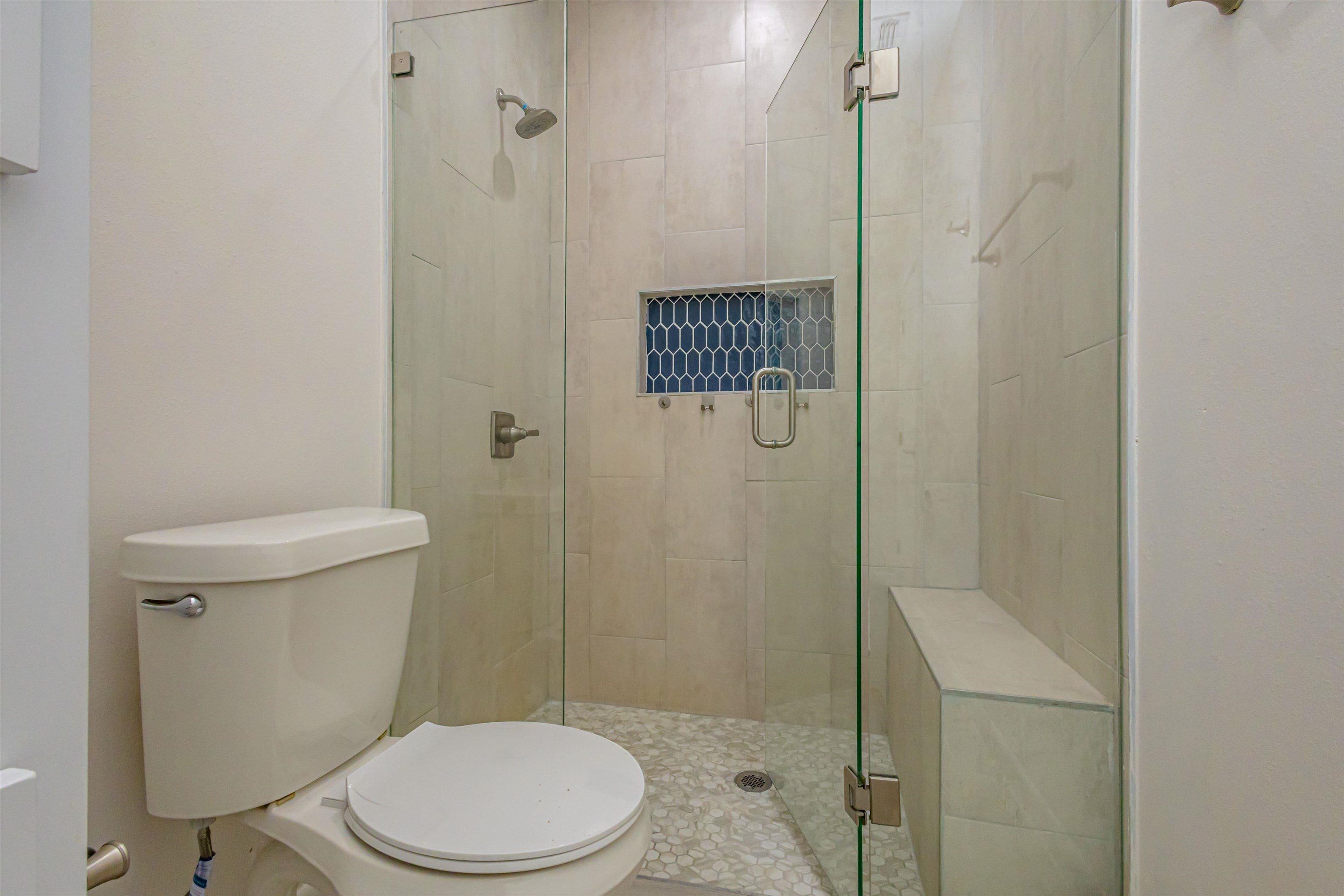 1428 Los Estribos Dr. Property Photo 33