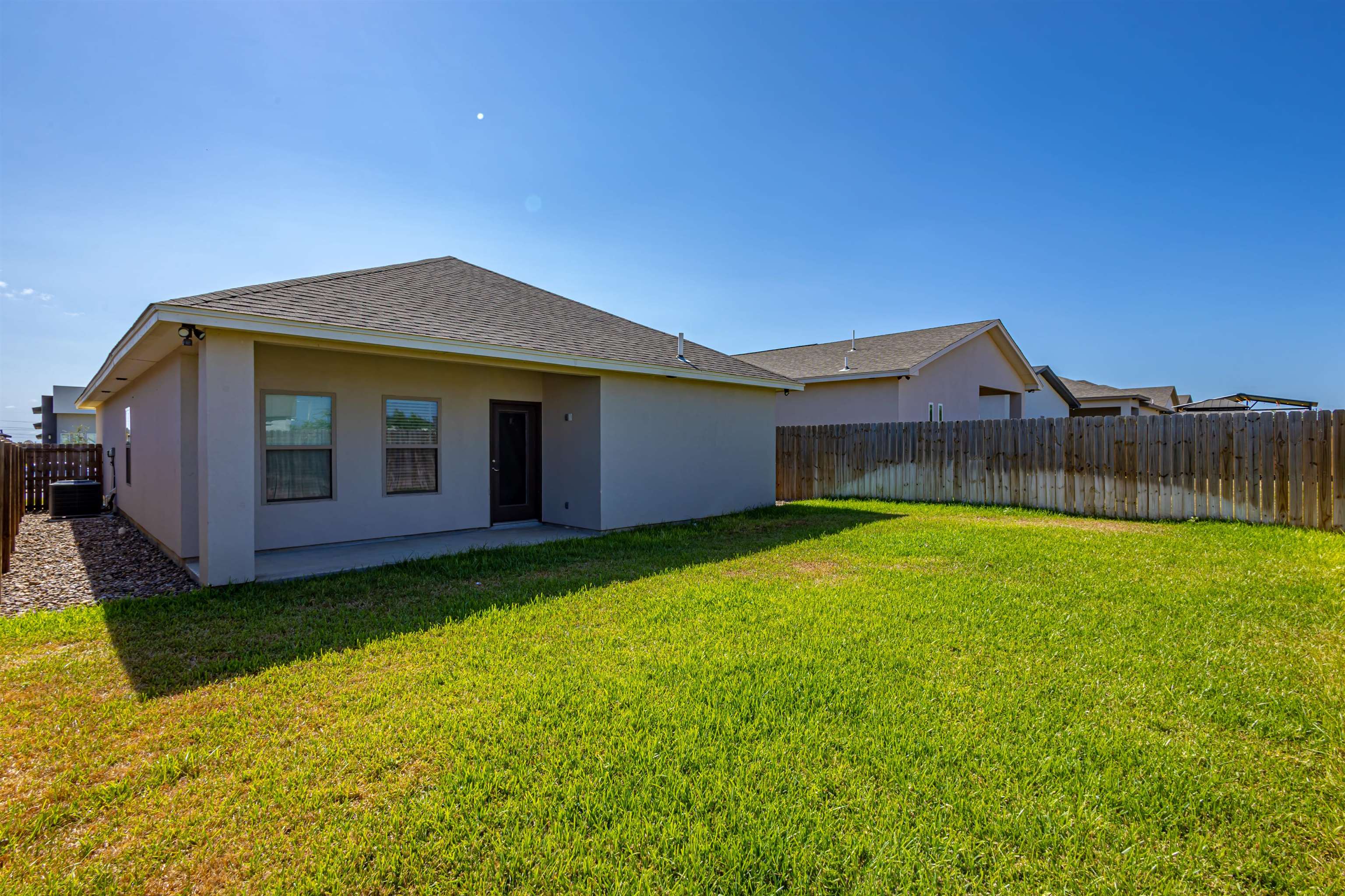 1428 Los Estribos Dr. Property Photo 37