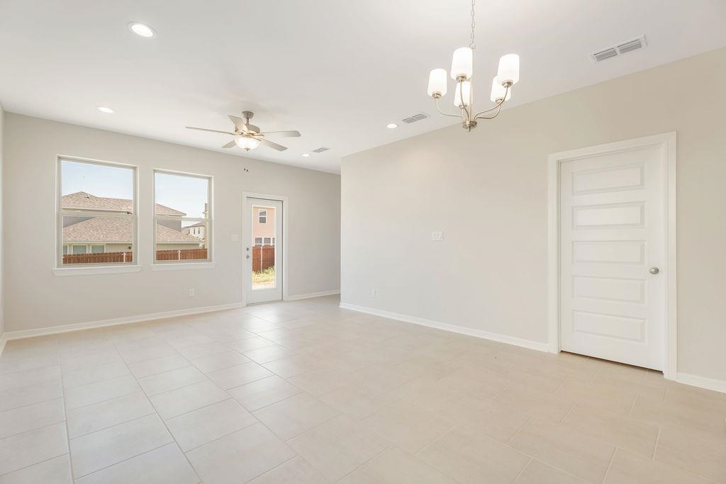 5410 Brahman Ln. Property Photo 5