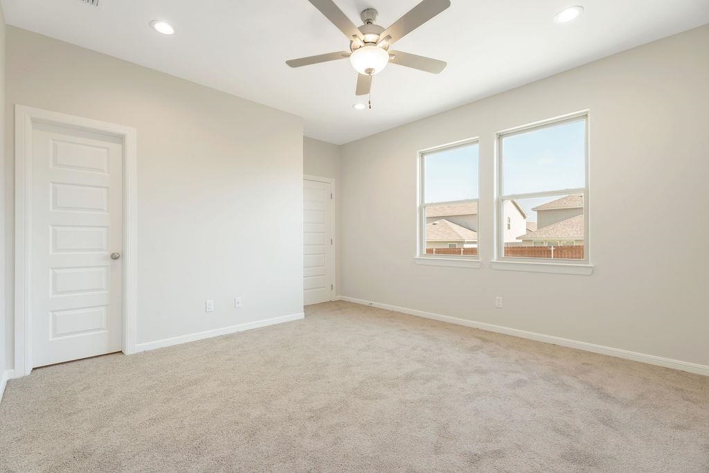 5410 Brahman Ln. Property Photo 11