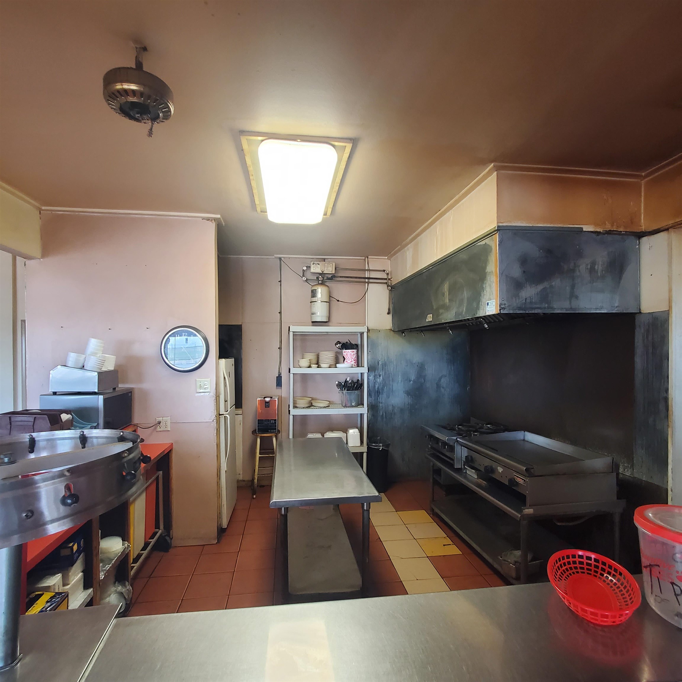 3001 E Saunders St Property Photo 13