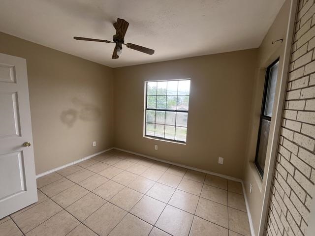 1802 Madison St 4 Property Photo 4