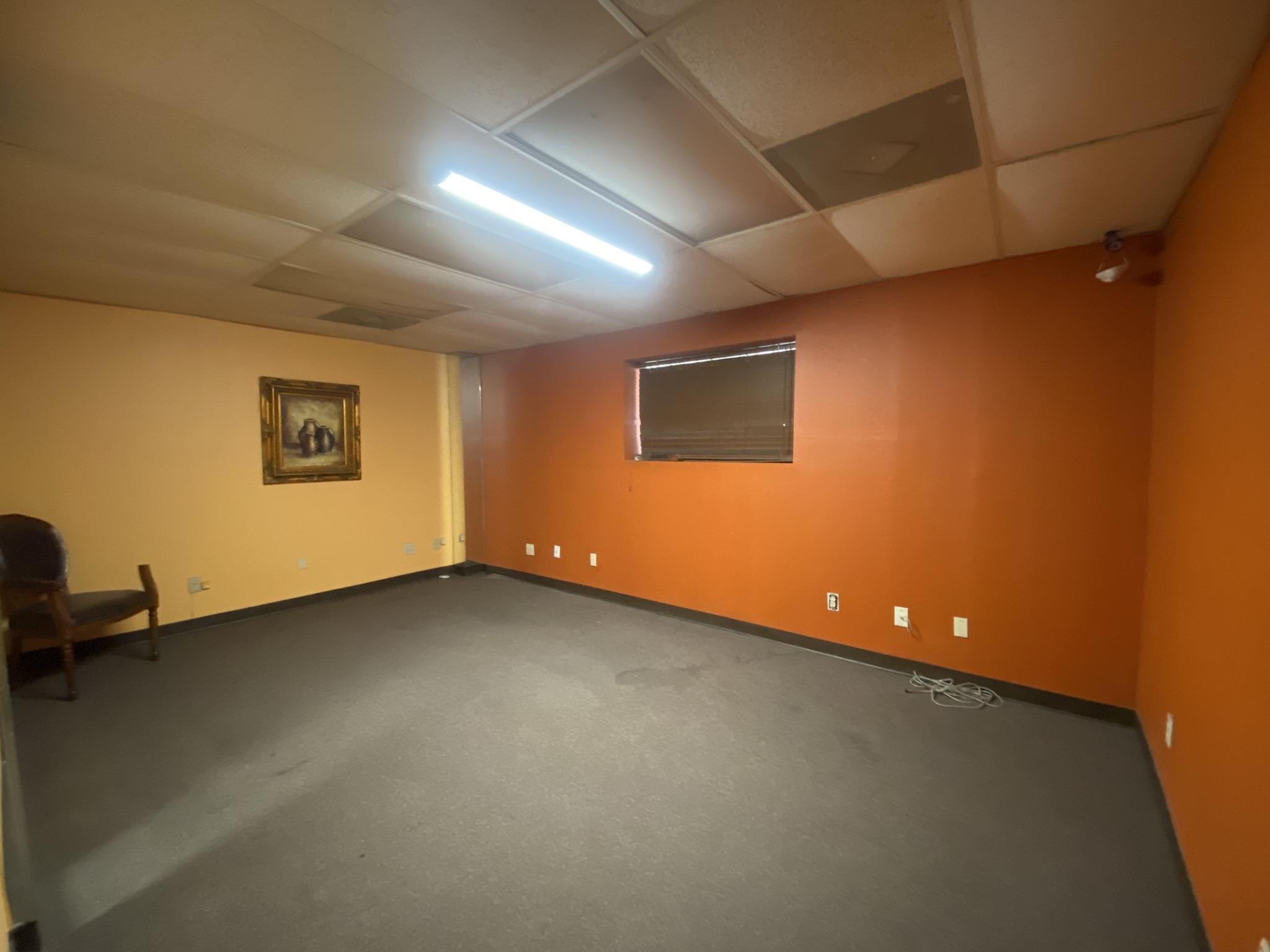 1808 Markley Ln Property Photo 5