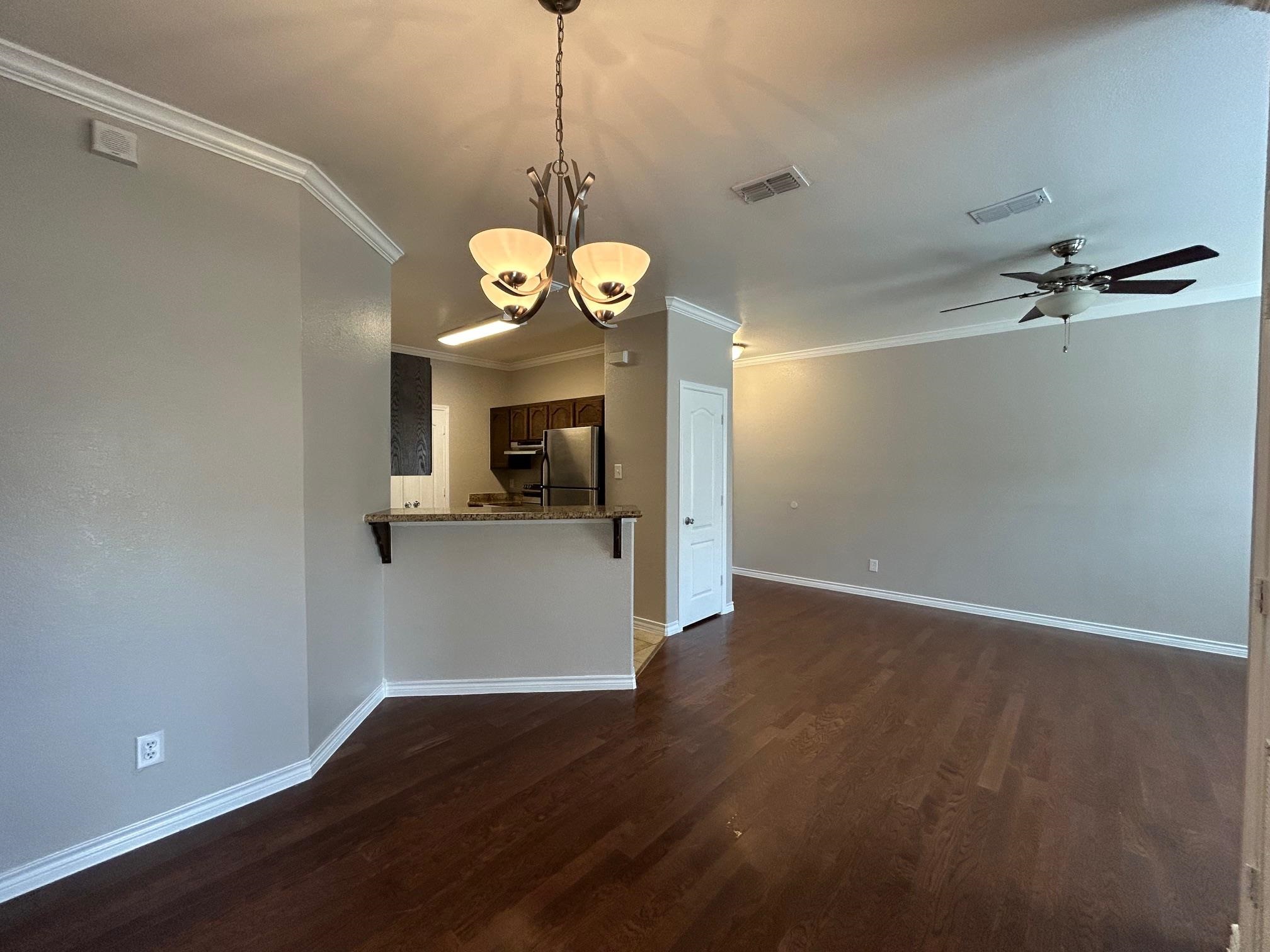 3664 E Del Mar Blvd 2a Property Photo 9