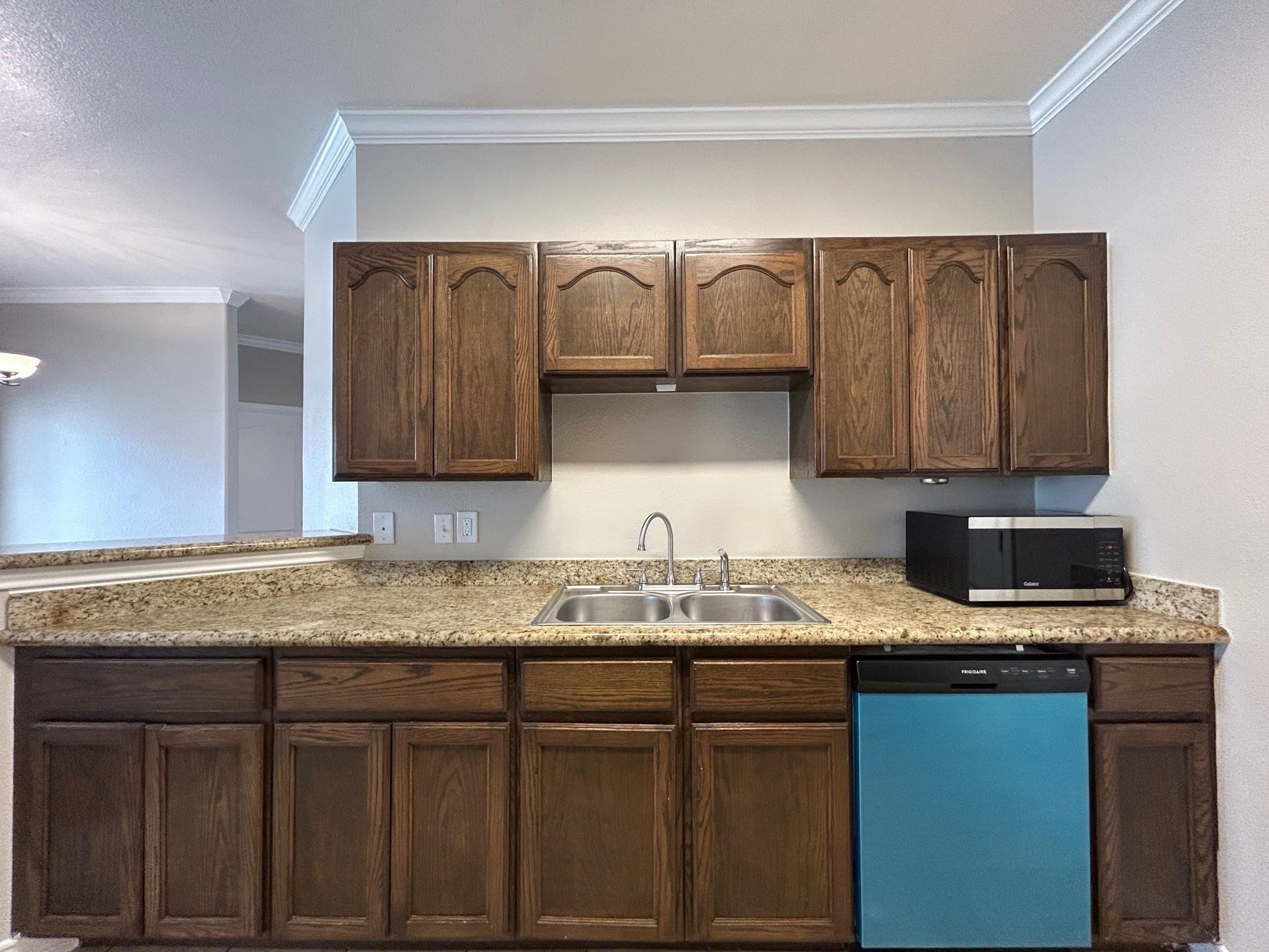 3664 E Del Mar Blvd 2a Property Photo 11