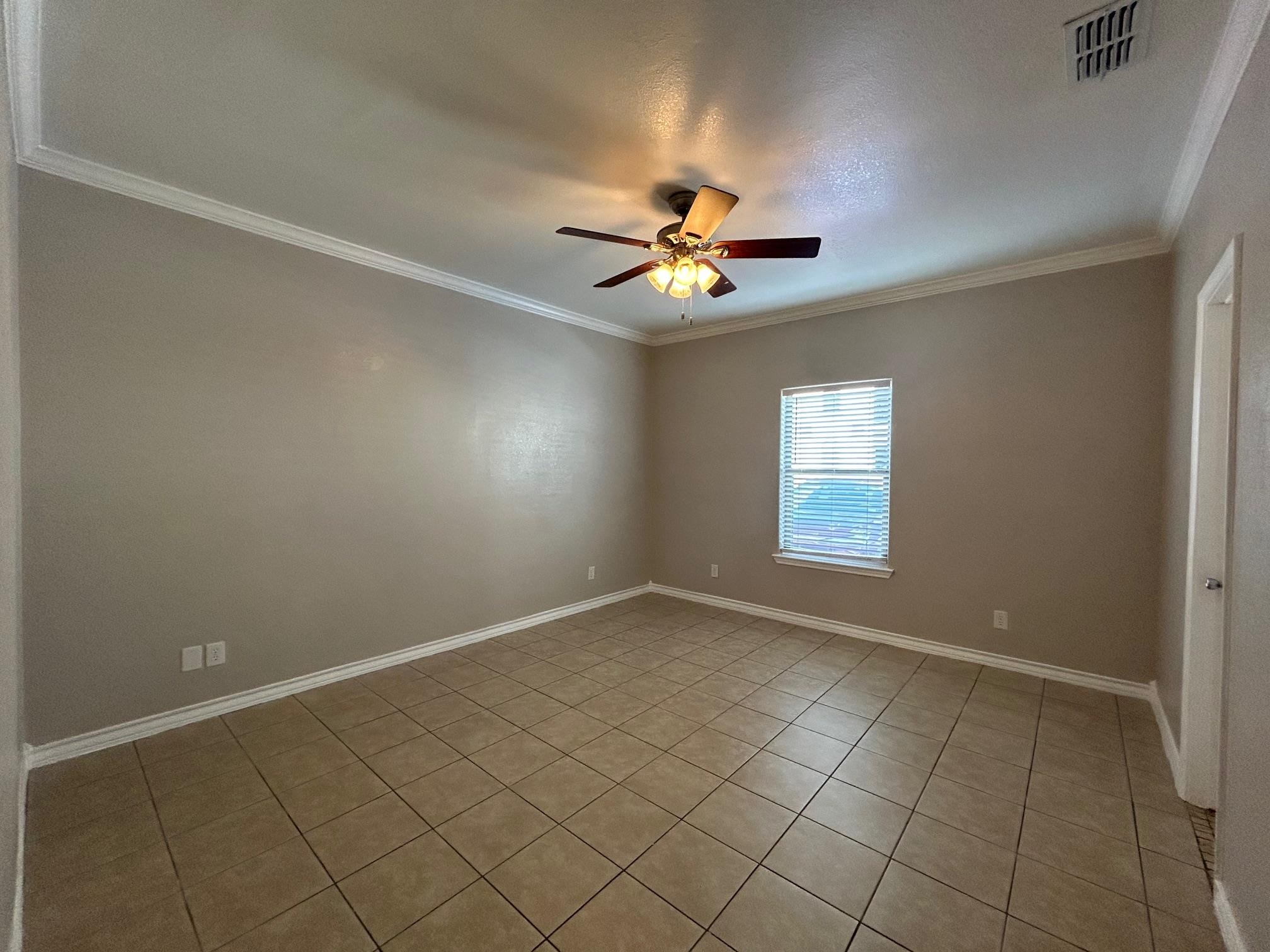 3664 E Del Mar Blvd 2a Property Photo 18