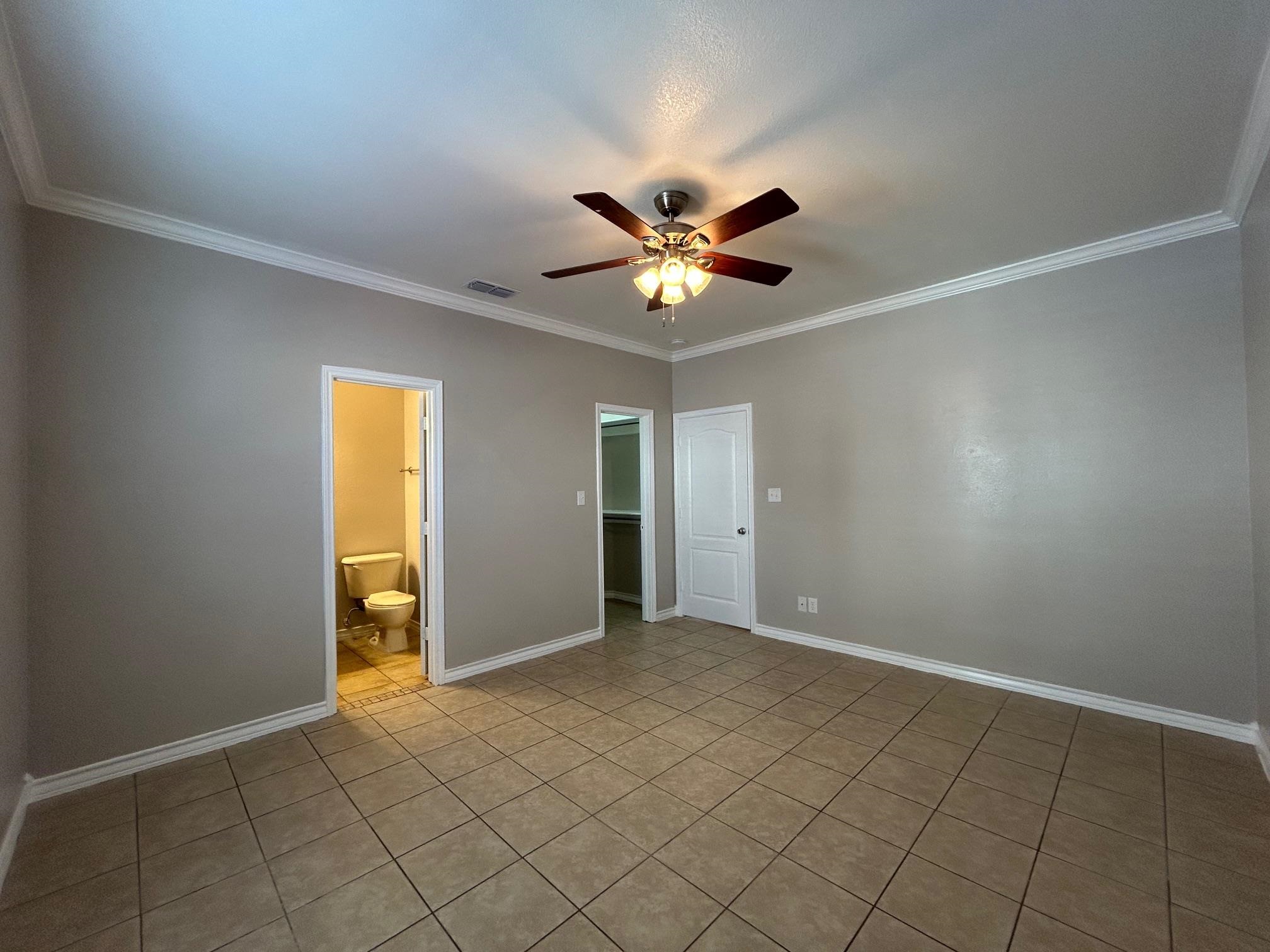 3664 E Del Mar Blvd 2a Property Photo 20