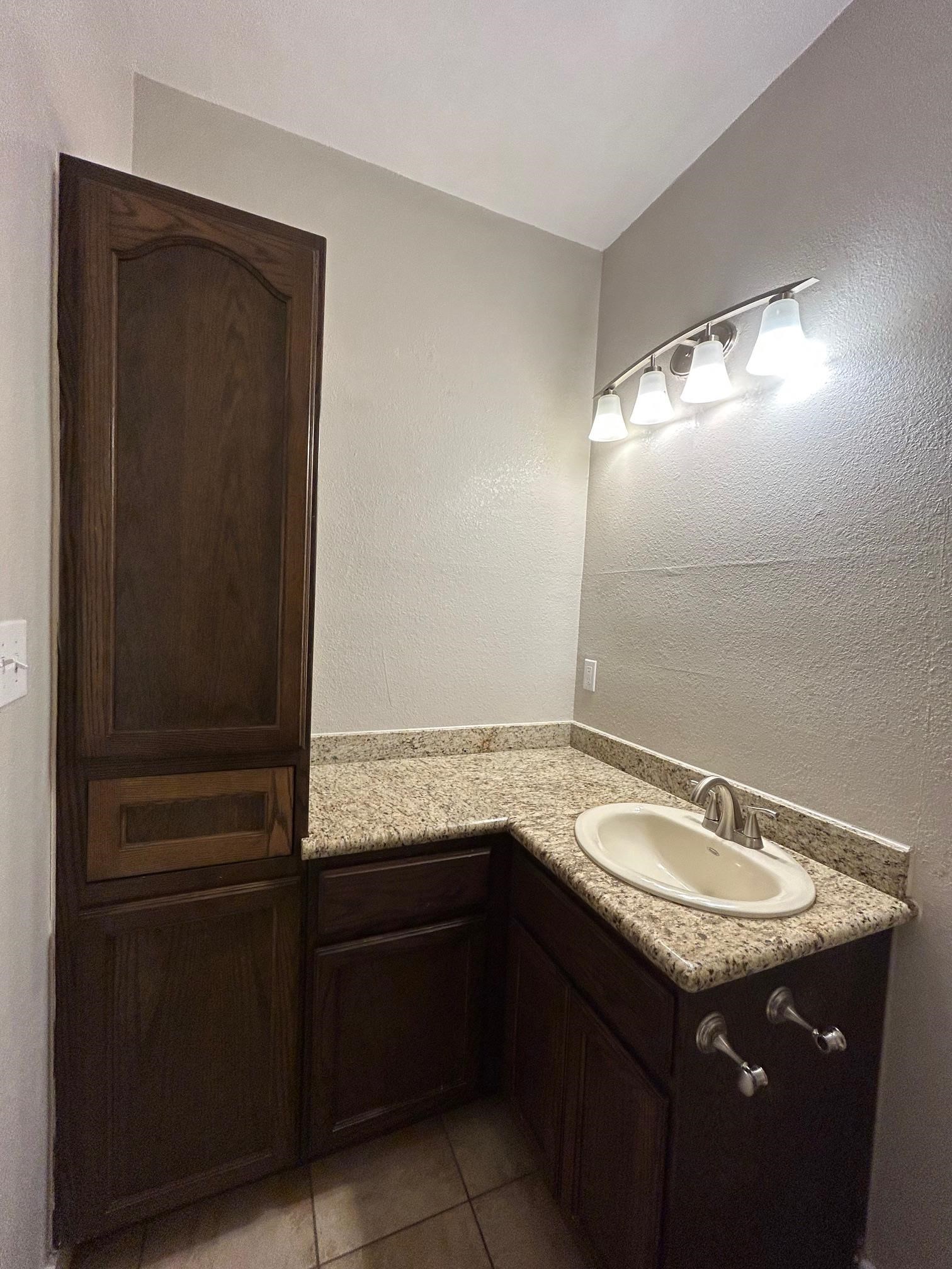 3664 E Del Mar Blvd 2a Property Photo 24