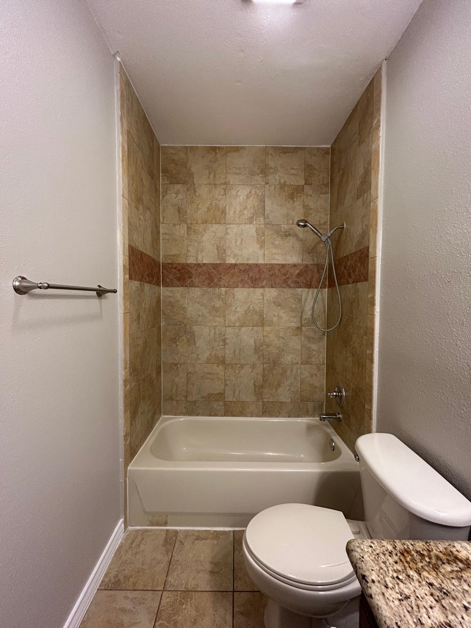 3664 E Del Mar Blvd 2a Property Photo 29