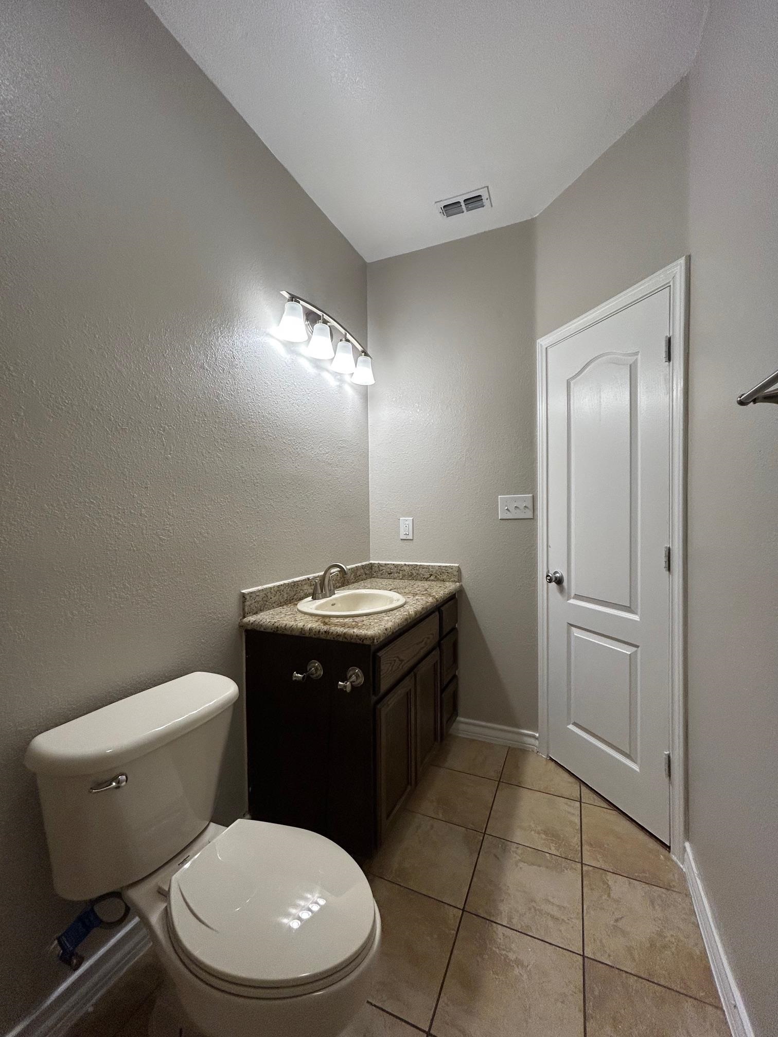 3664 E Del Mar Blvd 2a Property Photo 31