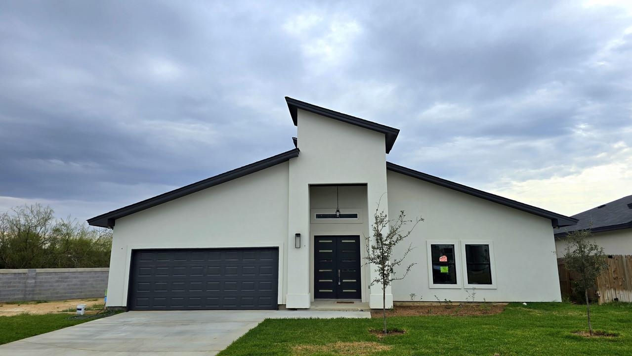 2341 Mango Rd. Property Photo