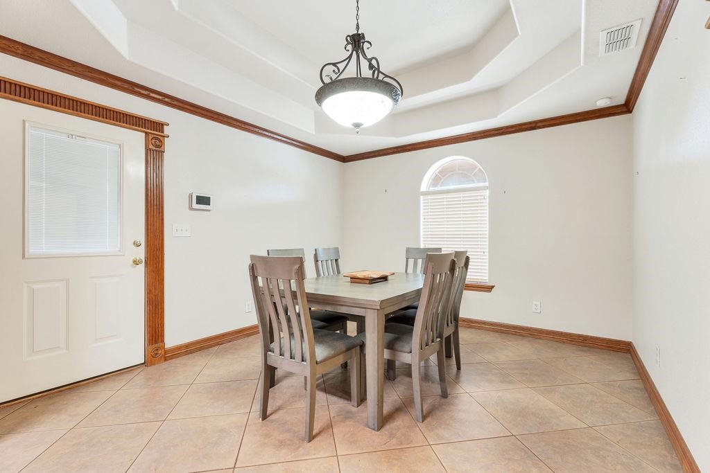 1302 Col. Antonio Zapata Avenue Property Photo 6