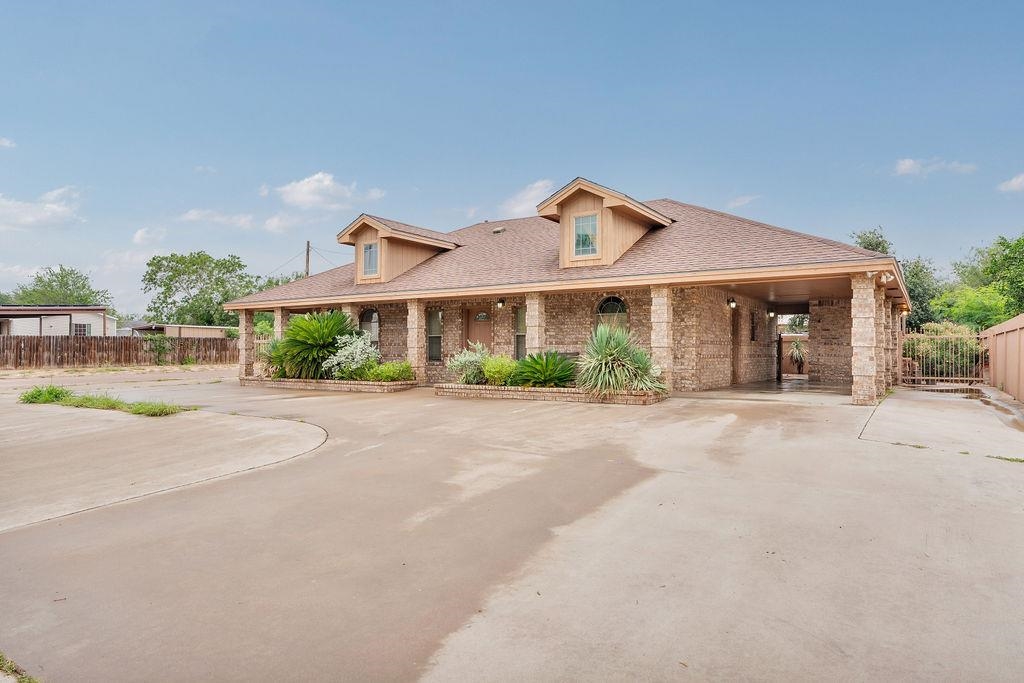 1302 Col. Antonio Zapata Avenue Property Photo 20