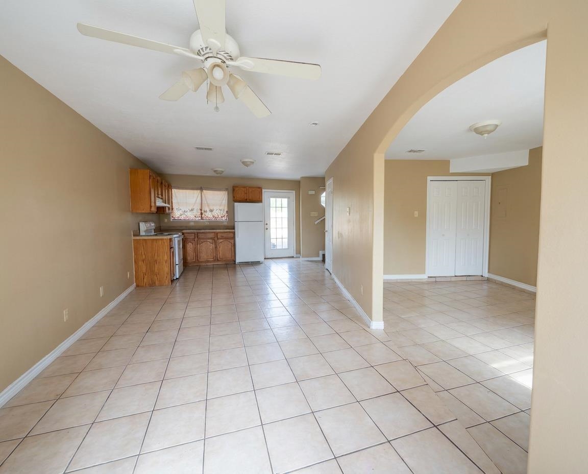 312 Begona Ct 1 Property Photo 2
