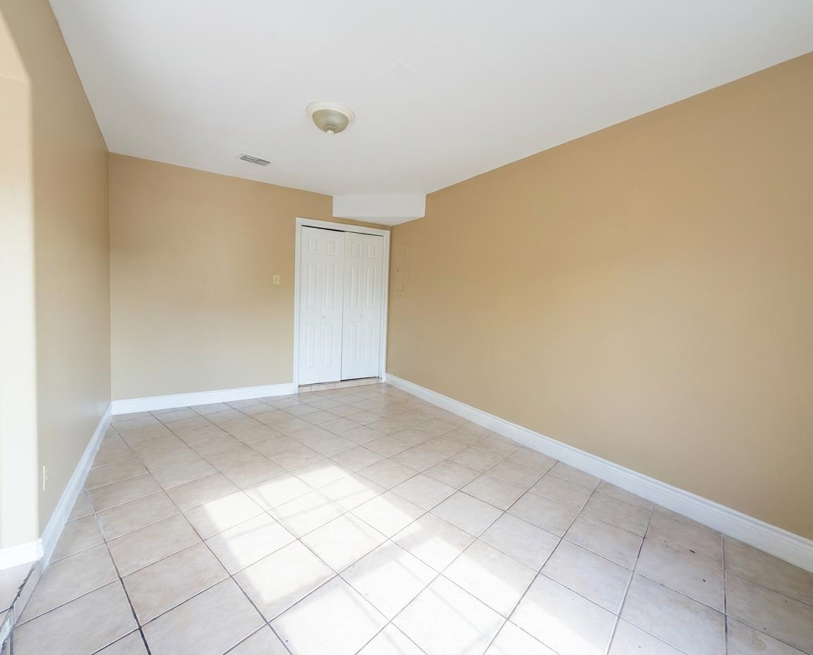 312 Begona Ct 1 Property Photo 5