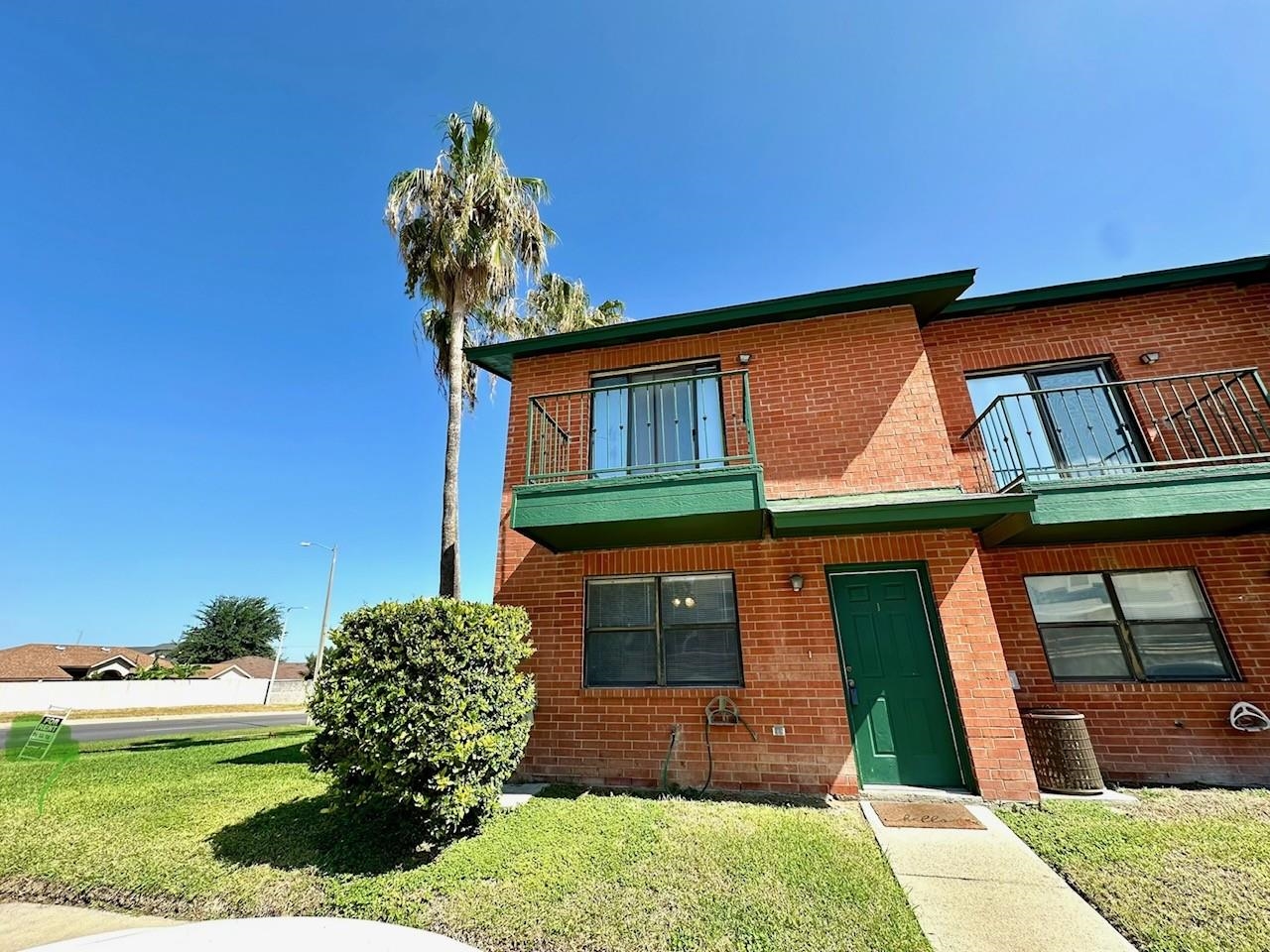 8915 McPherson Rd 1A Property Photo 1