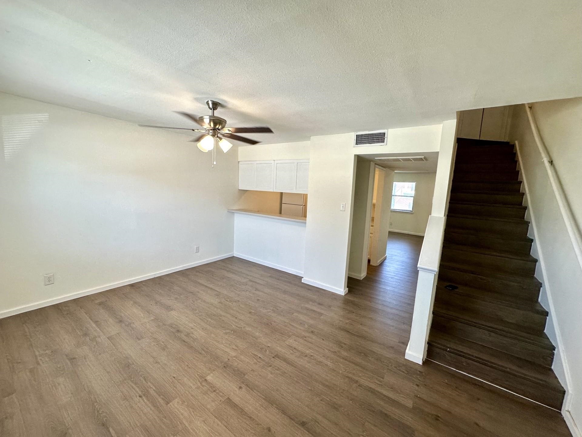 8915 Mcpherson Rd 1a Property Photo 3