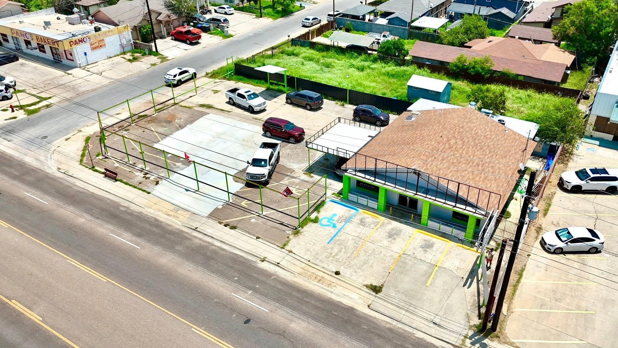 4319 Mcpherson Ave Property Photo 4