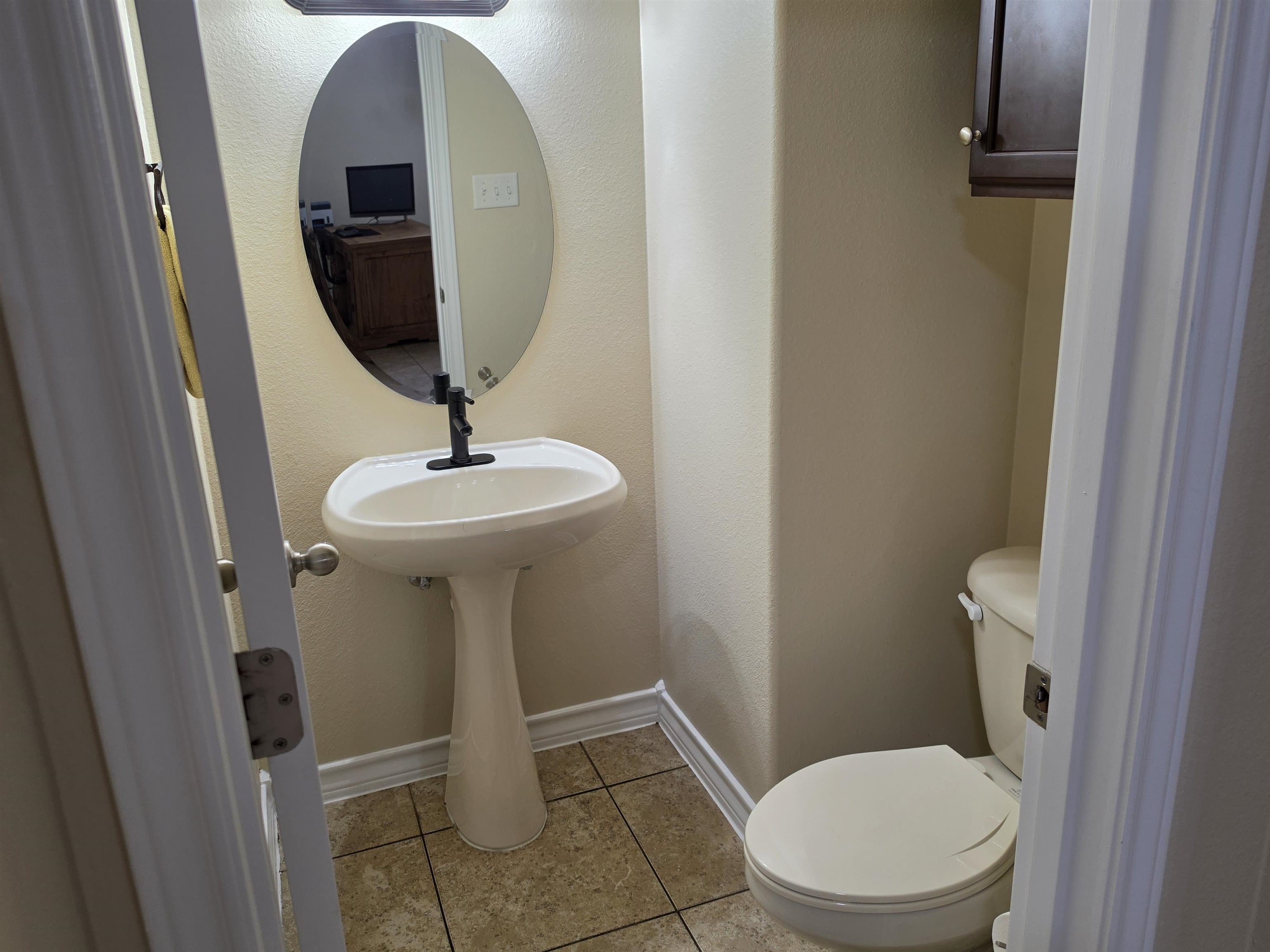 302 Date Palm Dr. Property Photo 7