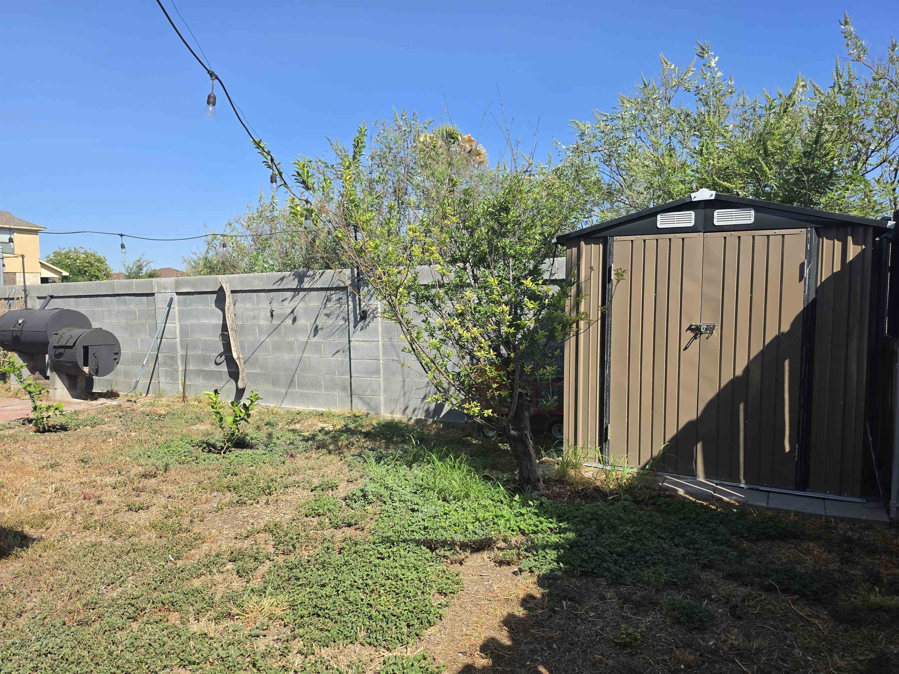302 Date Palm Dr. Property Photo 27
