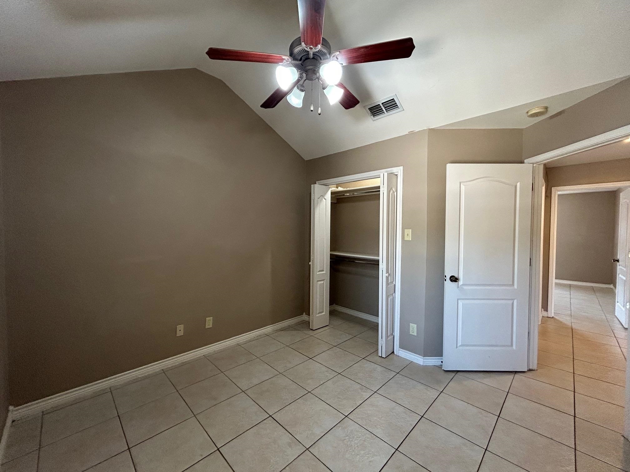 9804 Cantera Ct 60 Property Photo 11