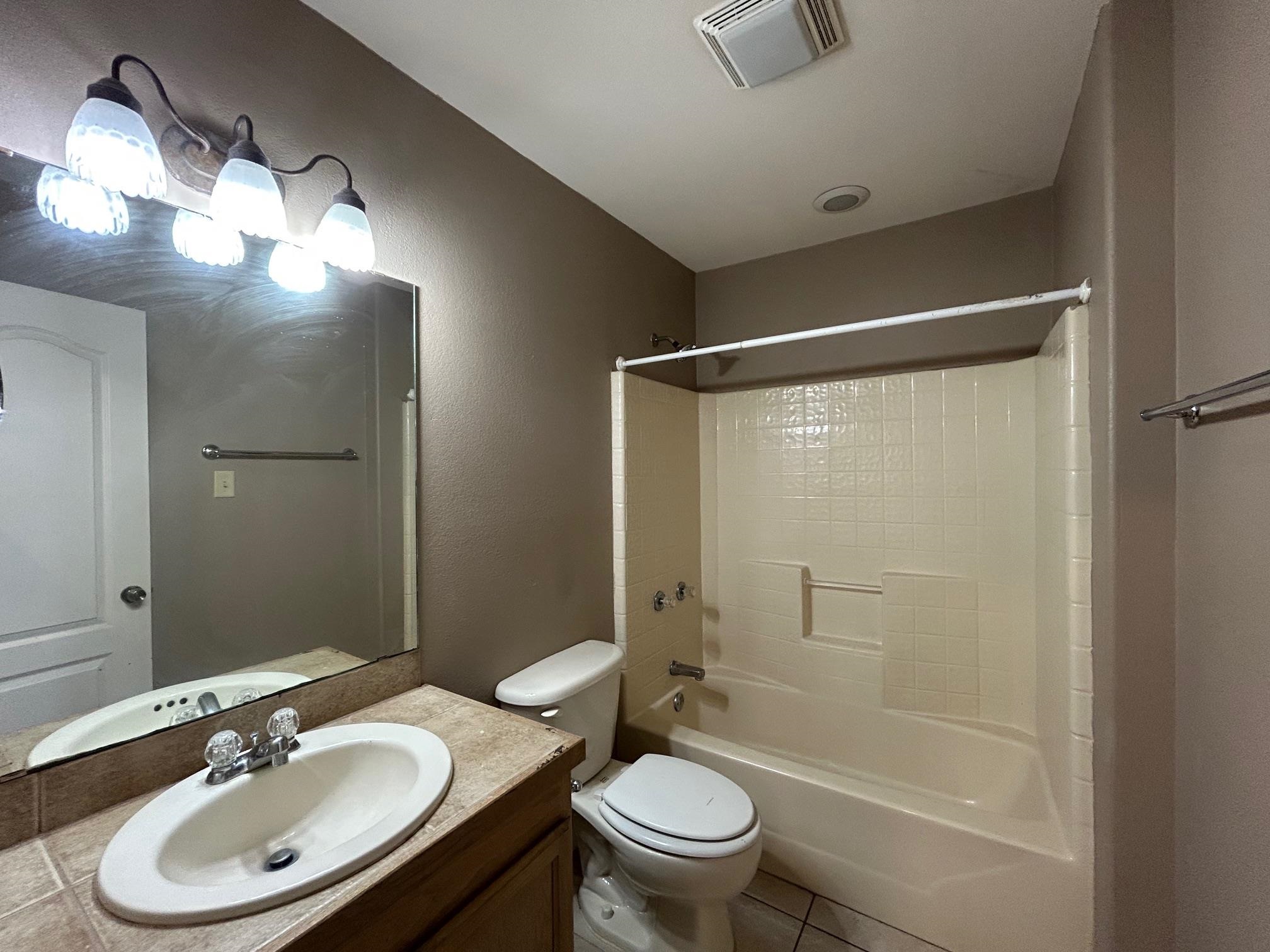 9804 Cantera Ct 60 Property Photo 14