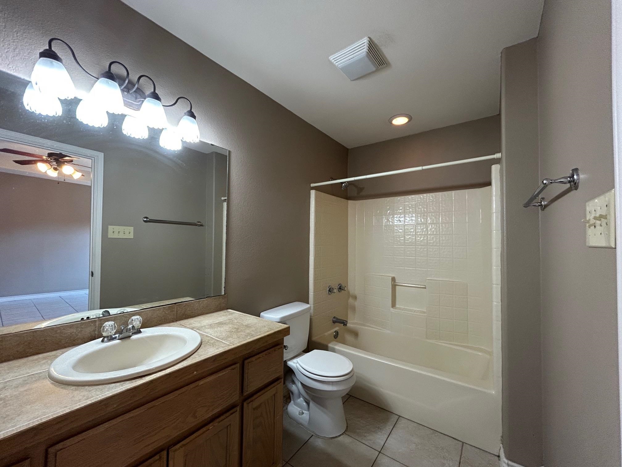 9804 Cantera Ct 60 Property Photo 20