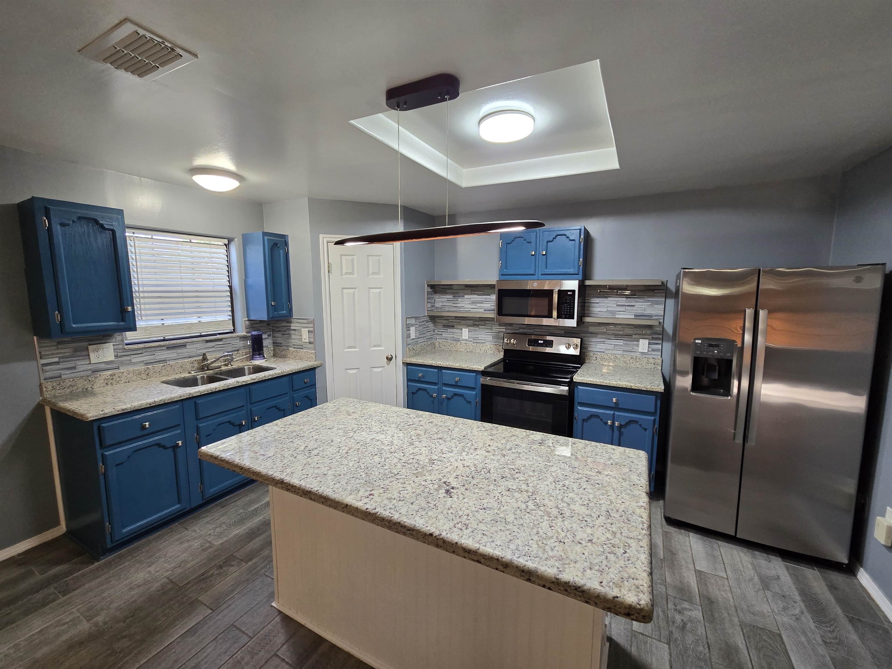 8527 Michigan Ave Property Photo 4