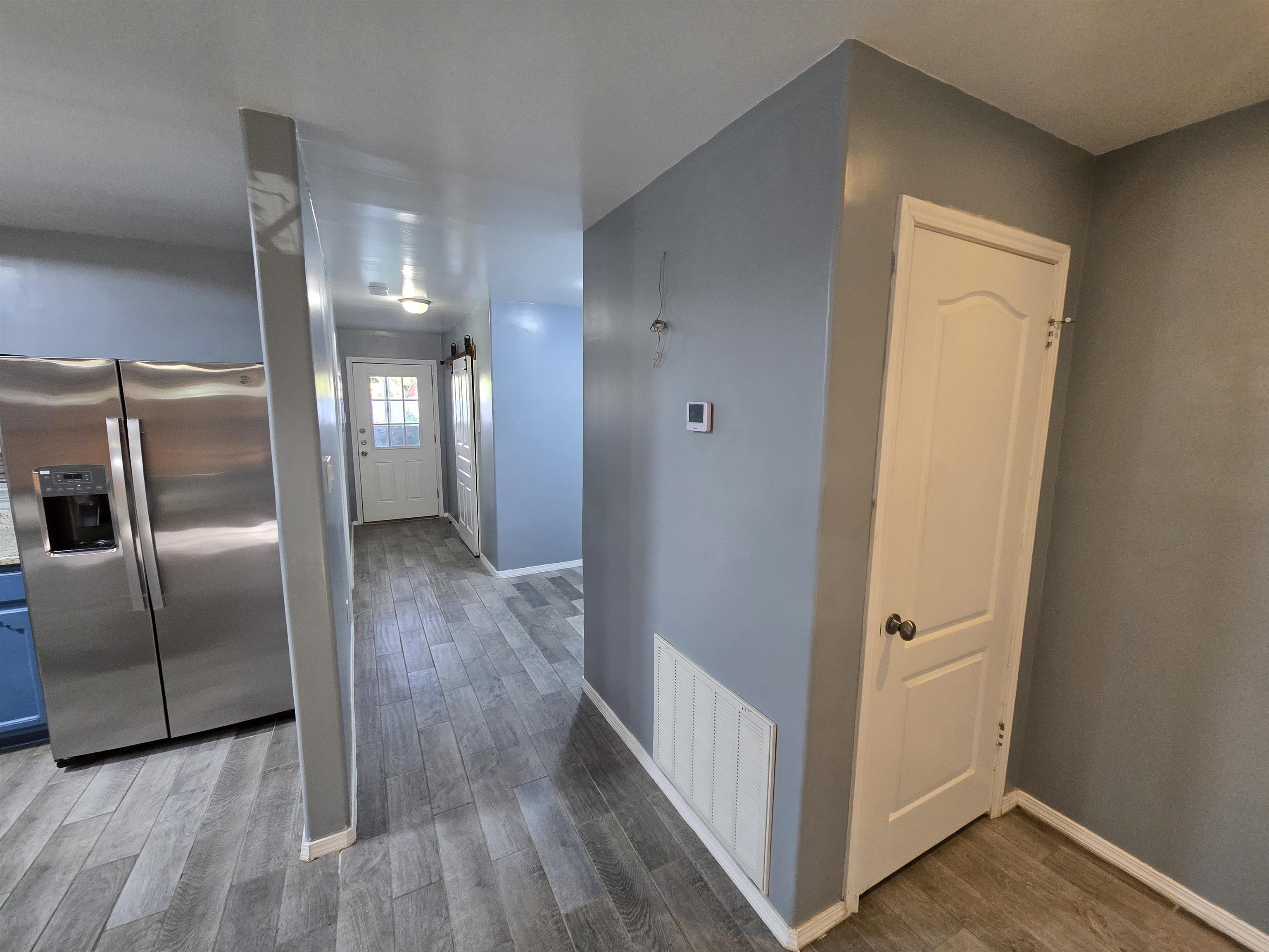 8527 Michigan Ave Property Photo 7