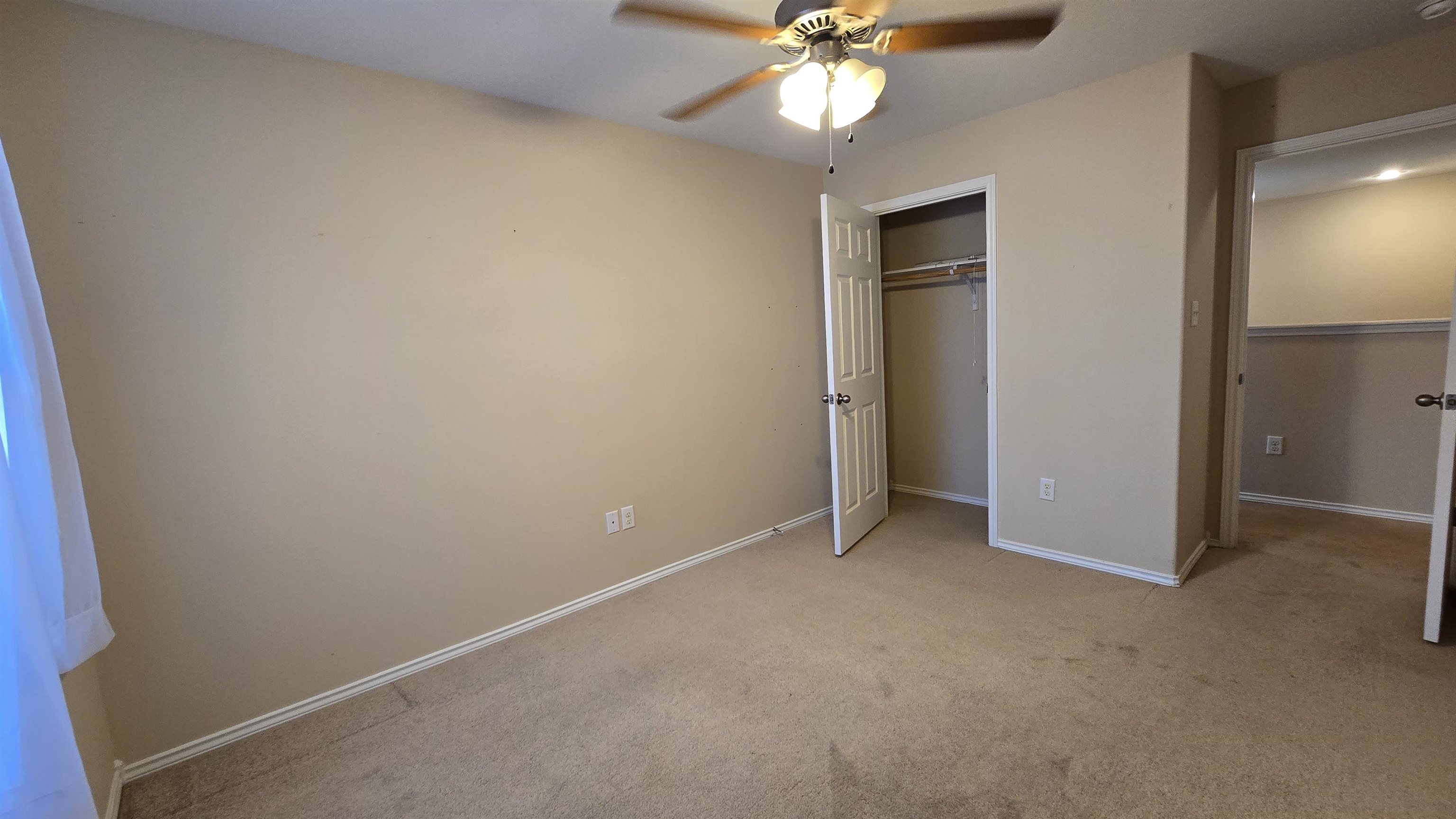 4301 Caroline St Property Photo 19