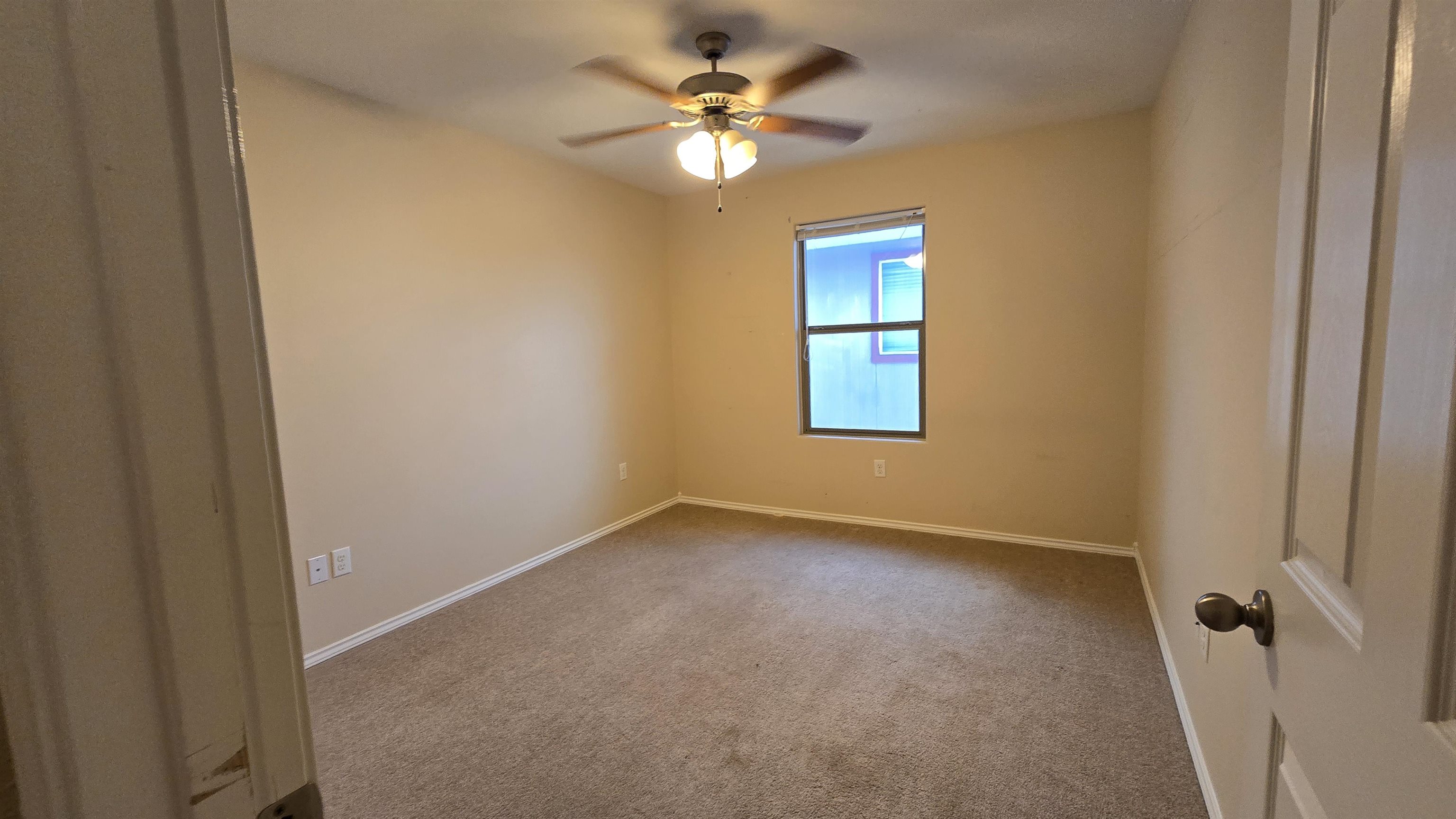 4301 Caroline St Property Photo 20