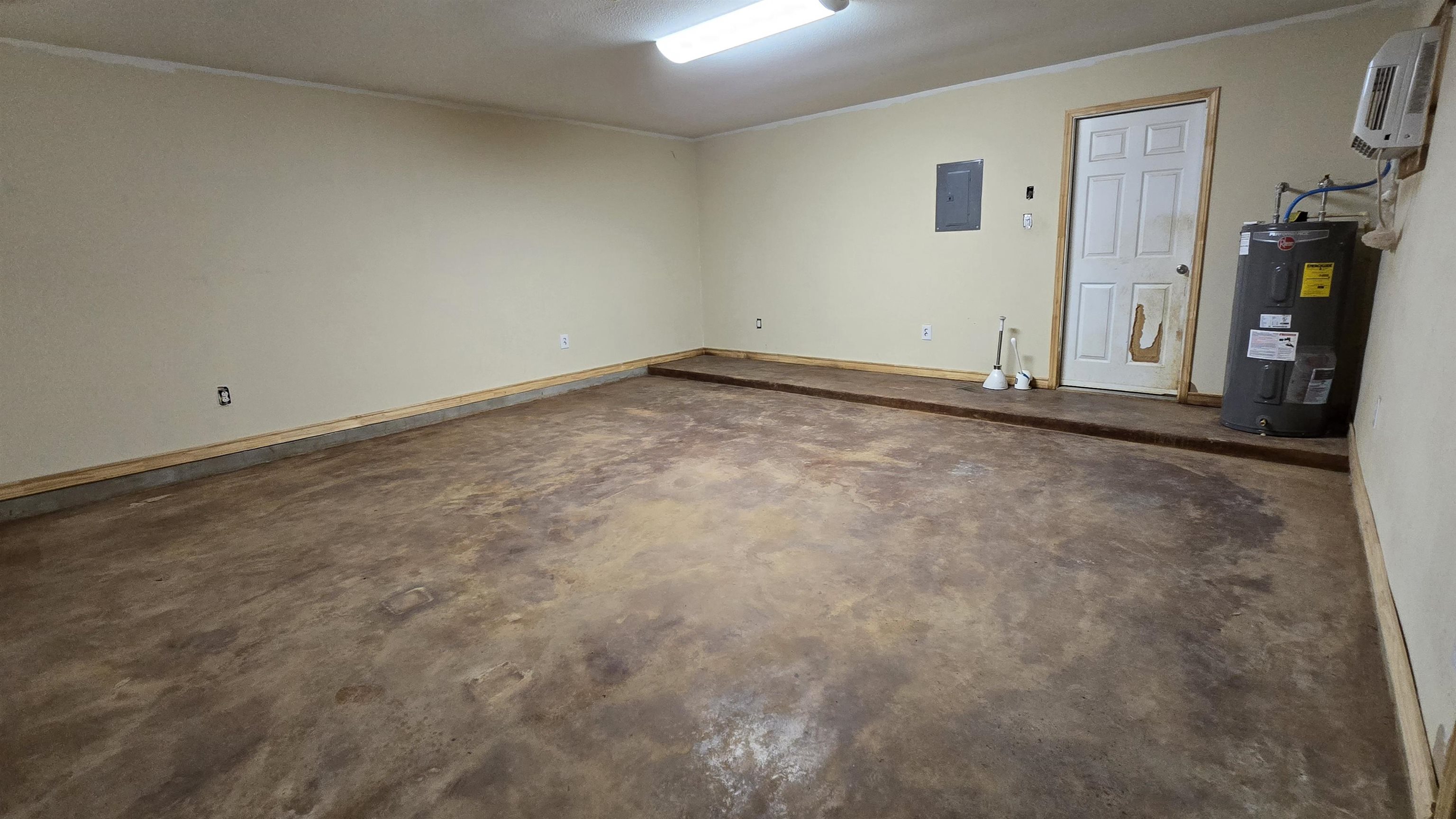 4301 Caroline St Property Photo 30