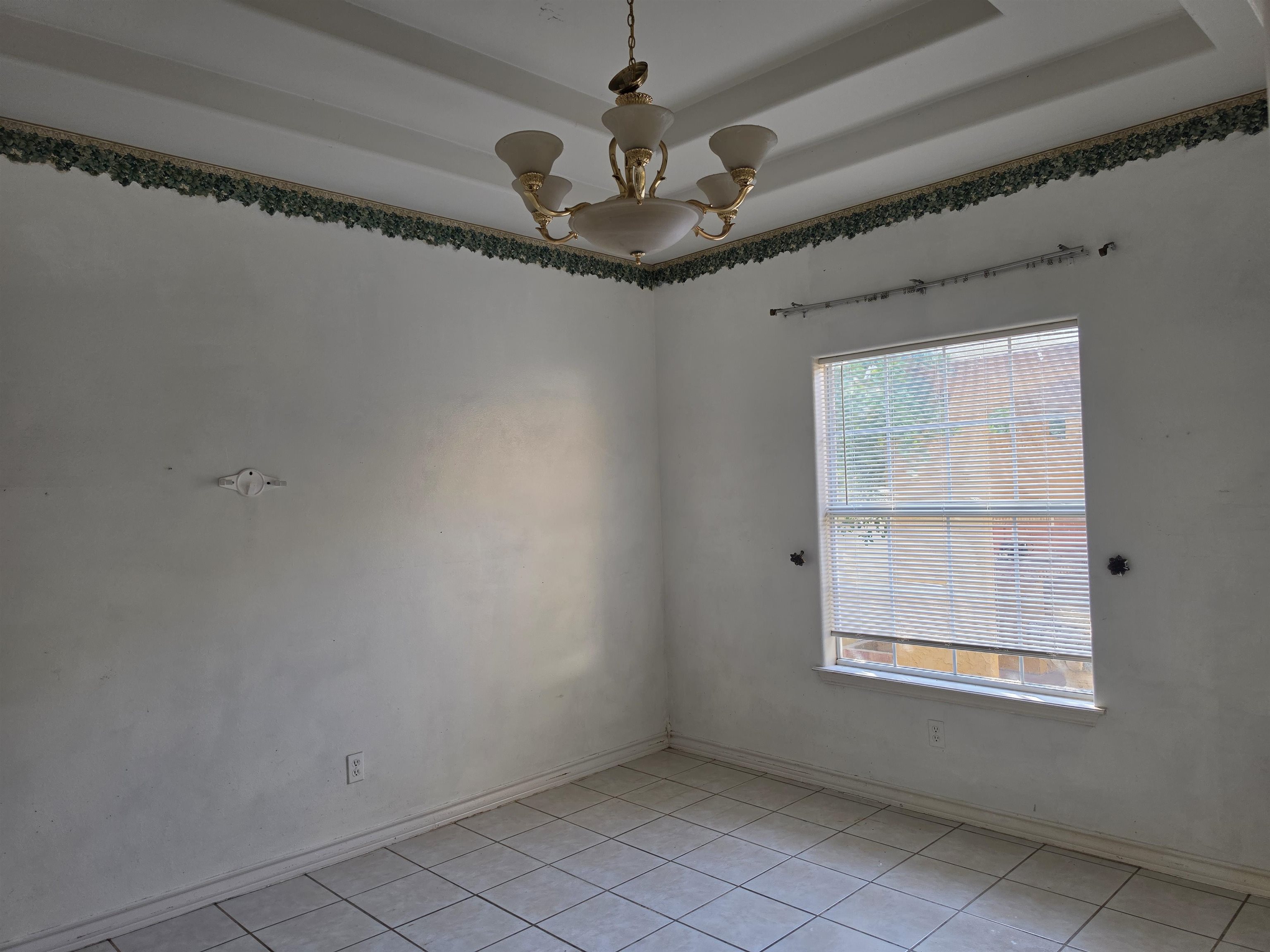 246 Westham Dr Property Photo 4