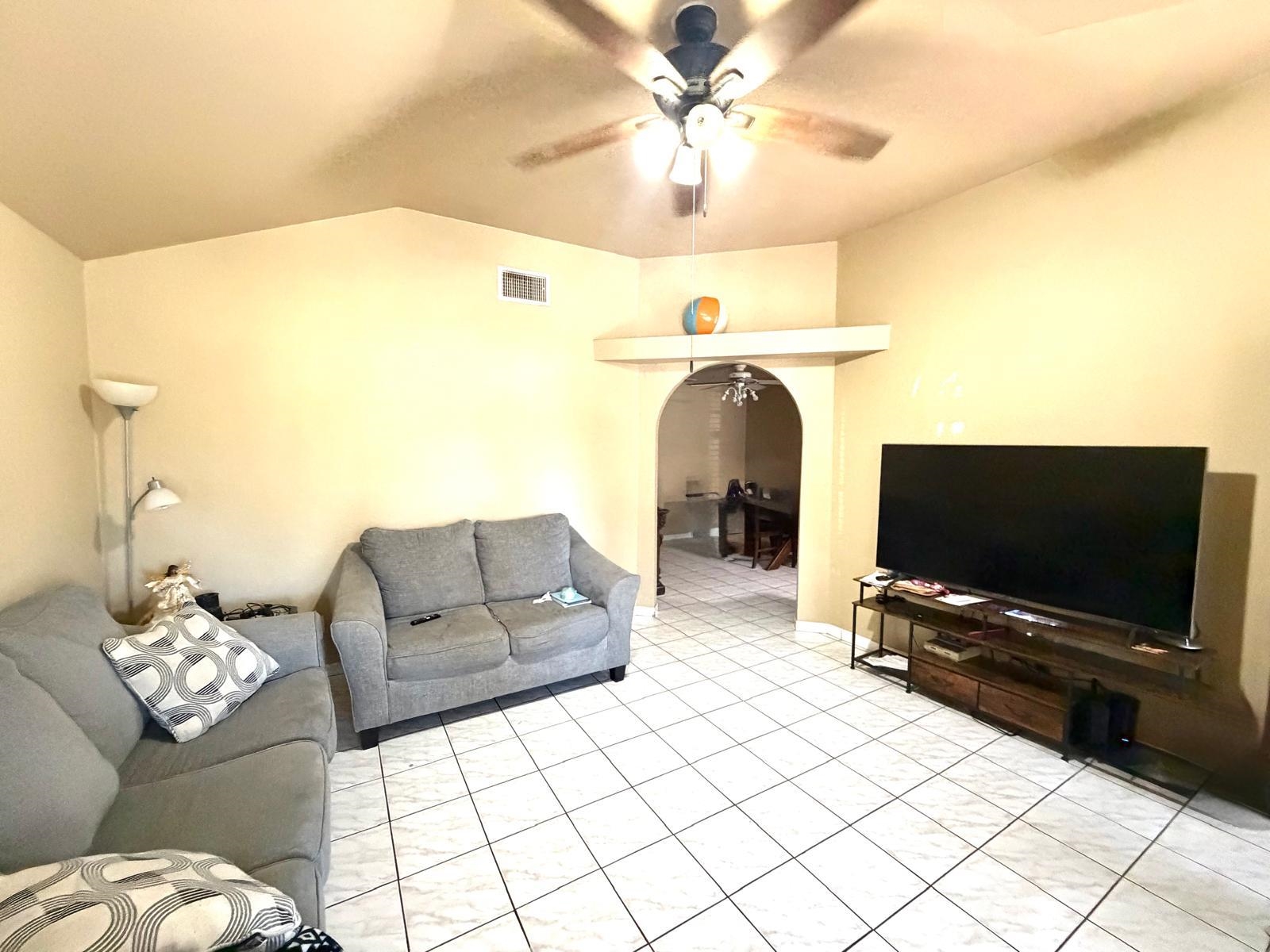 3611 Cancun Lp Property Photo 3