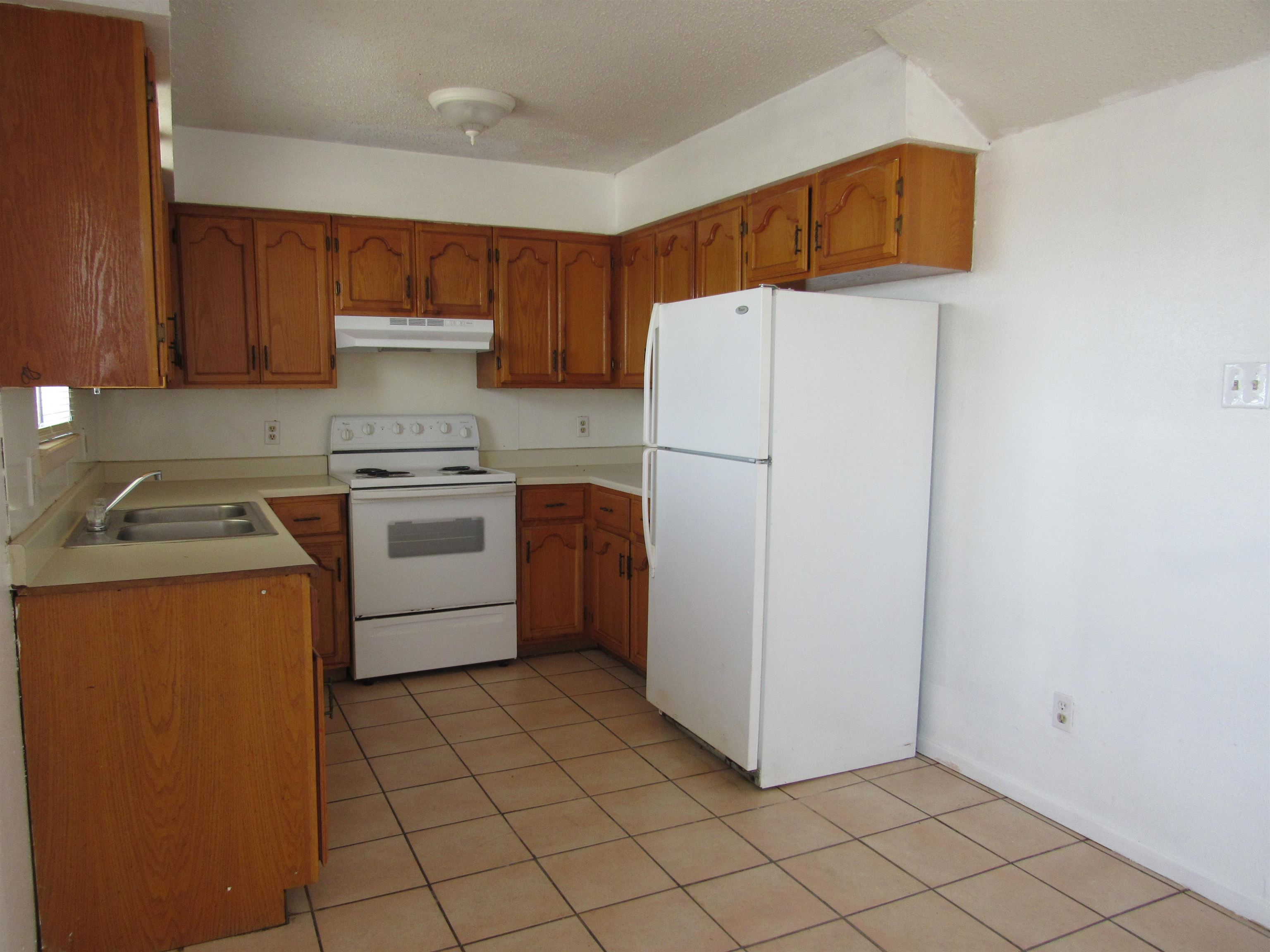 2819 Guerrero St #5 Property Photo 4