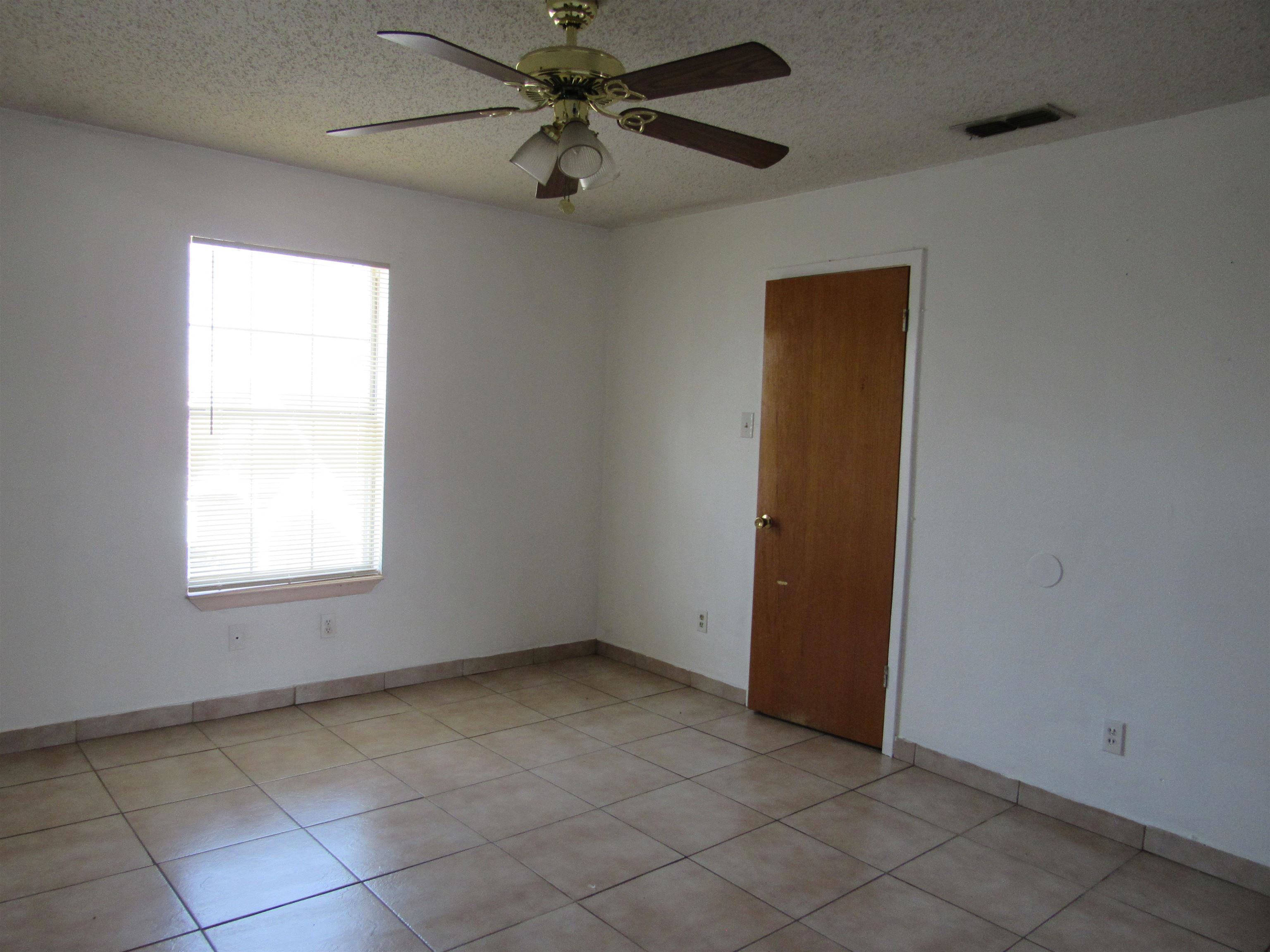 2819 Guerrero St #5 Property Photo 9