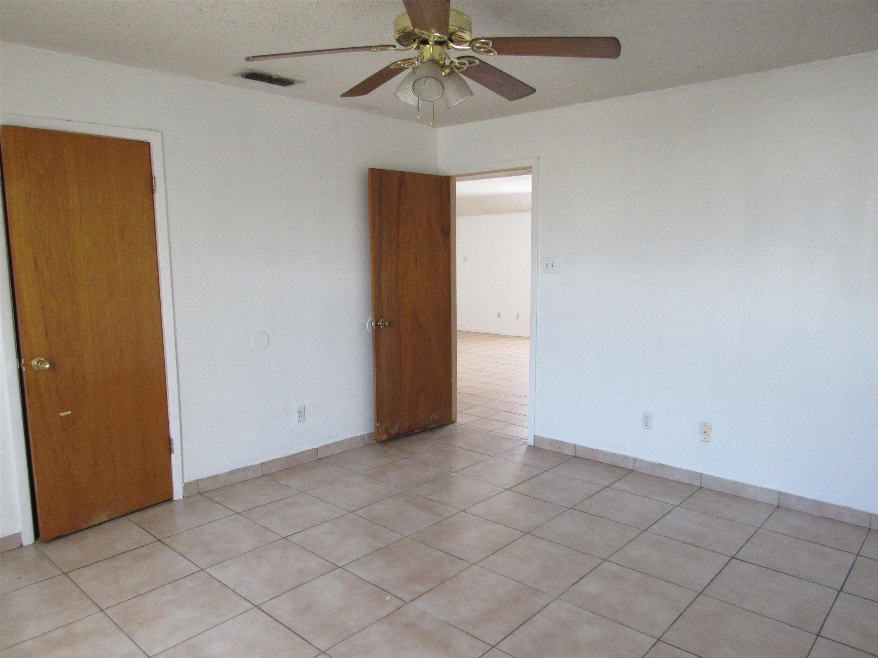 2819 Guerrero St #5 Property Photo 10